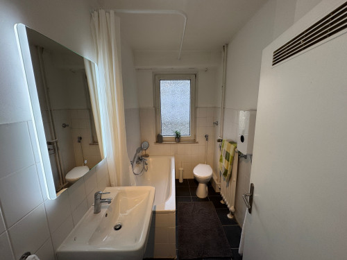 Sehr schöne 3 Zimmer Wohnung mit massiv Parkett, füßläufig Hauptbahnhof !  - Gallery -  5