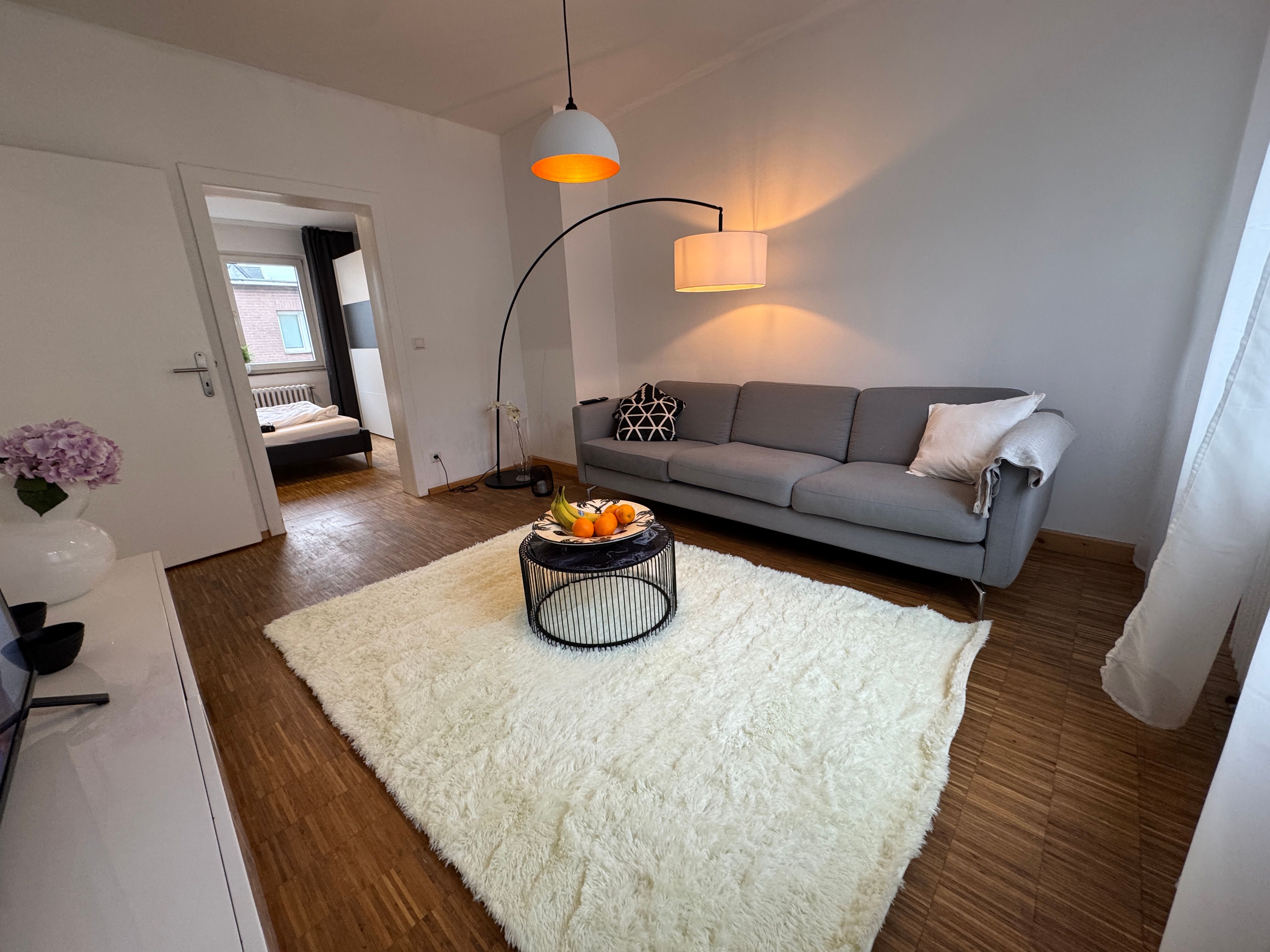 Sehr Schöne 3 Zimmer Wohnung Mit Massiv Parkett, Füßläufig Hauptbahnhof ! - Sehr schöne 3 Zimmer Wohnung mit massiv Parkett, füßläufig Hauptbahnhof ! - Gallery - 19