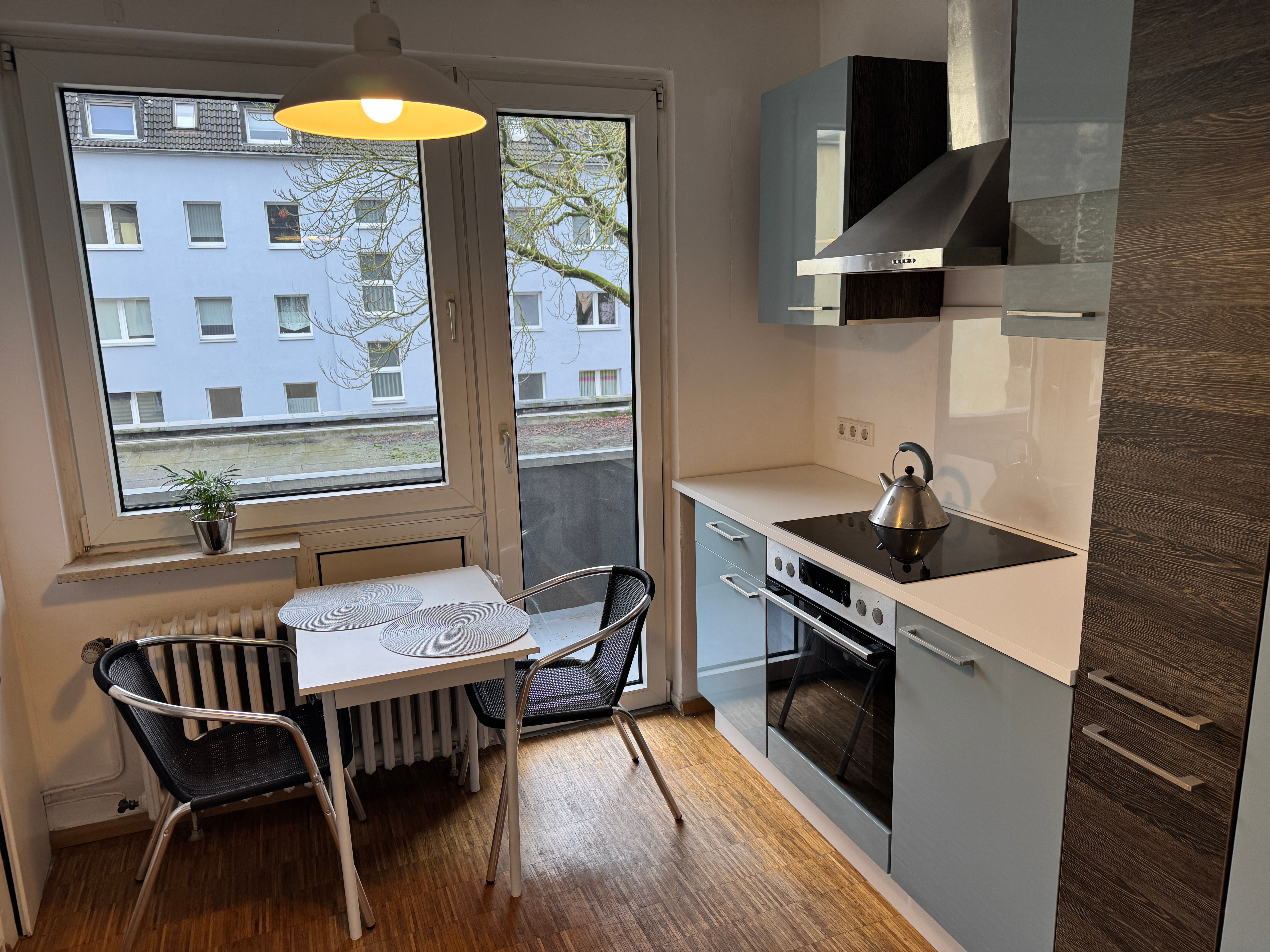 Sehr Schöne 3 Zimmer Wohnung Mit Massiv Parkett, Füßläufig Hauptbahnhof ! - Sehr schöne 3 Zimmer Wohnung mit massiv Parkett, füßläufig Hauptbahnhof ! - Gallery - 14