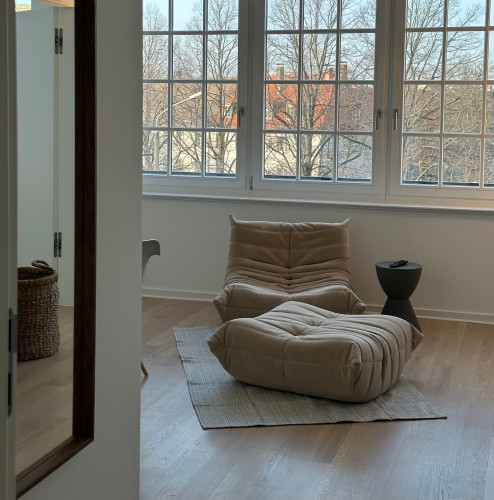 2024 modernized charming apartment - Gallery - 21