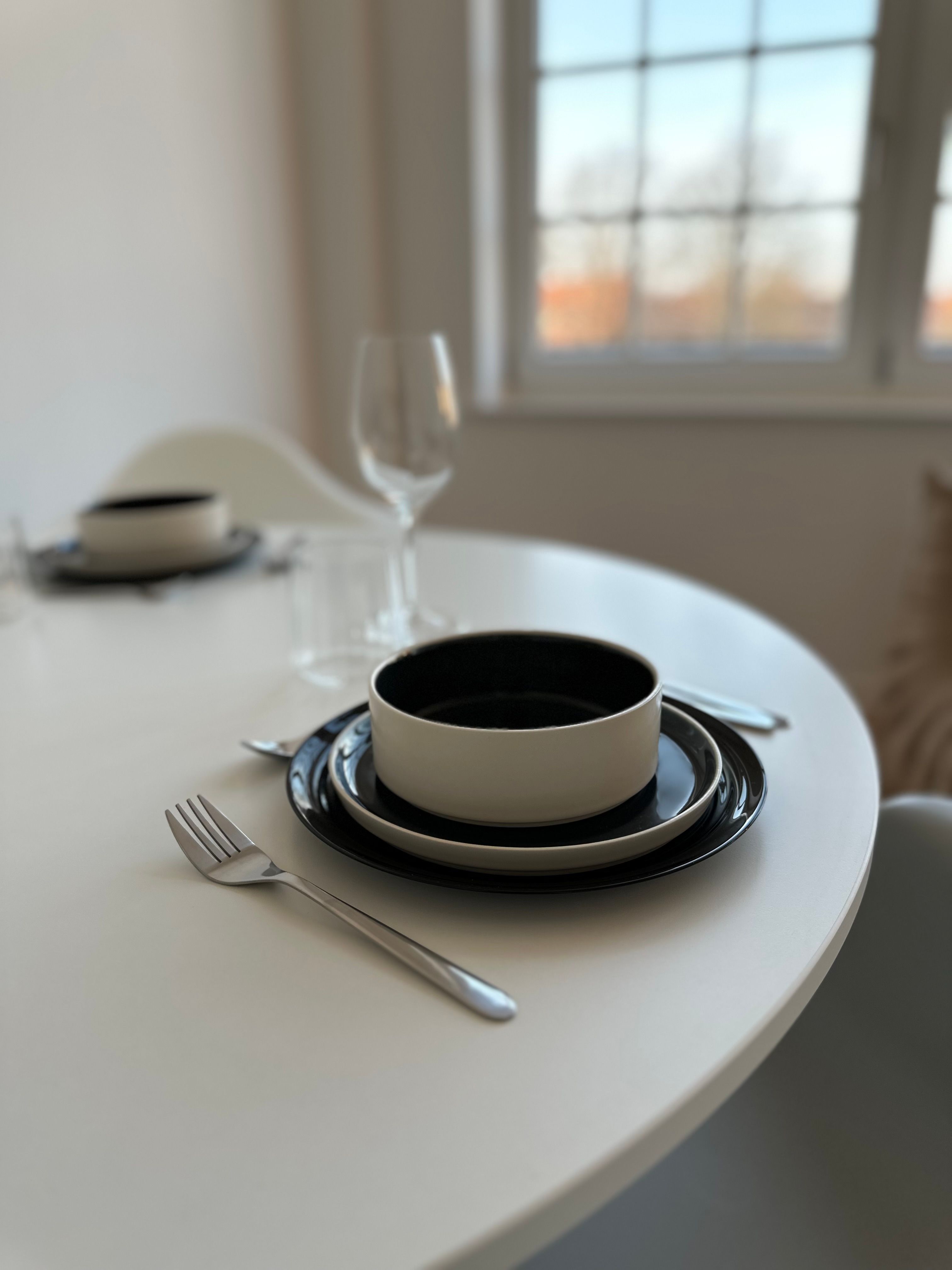 2024 Modernized Charming Apartment - 5