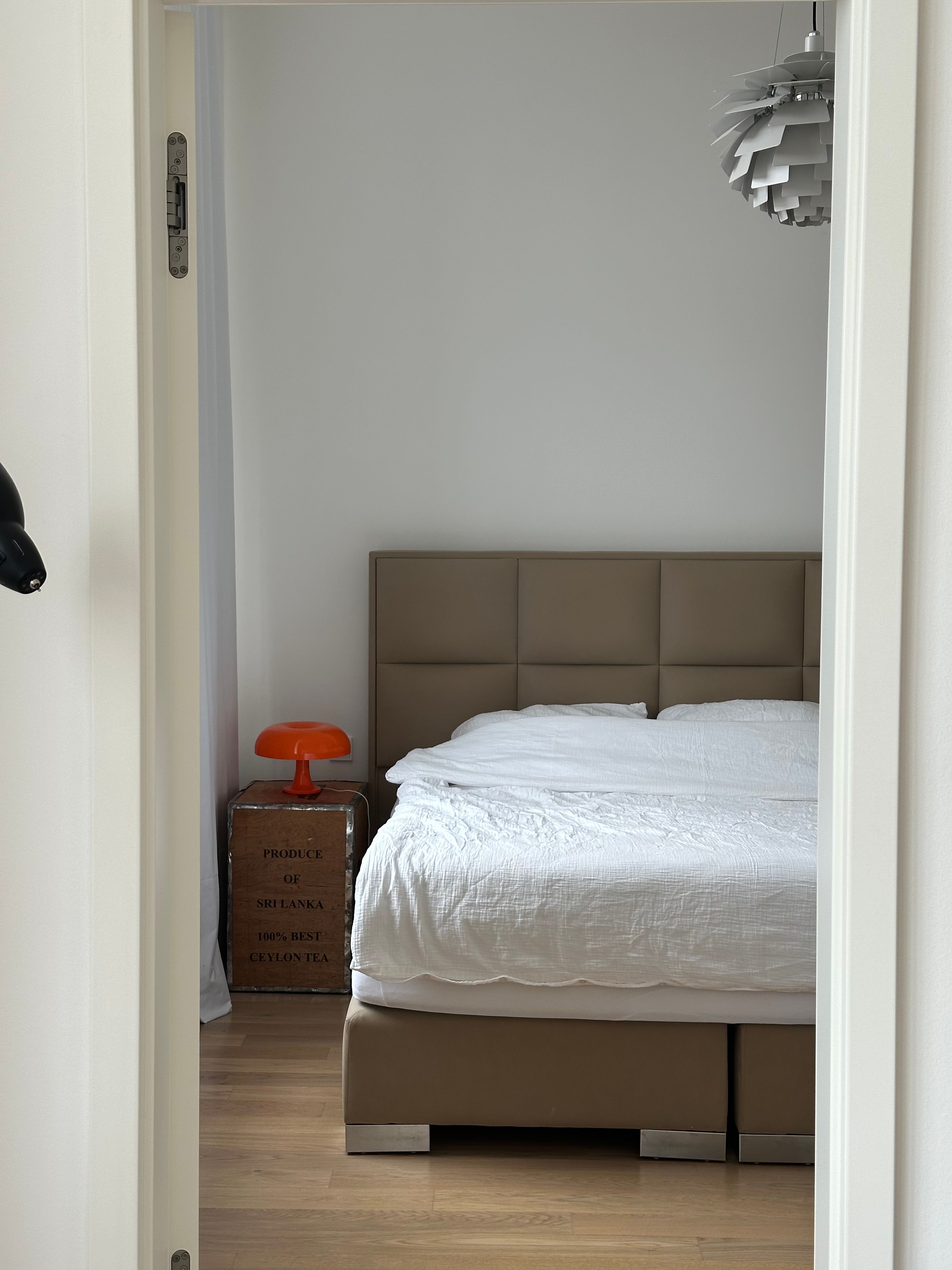2024 Modernized Charming Apartment - 9