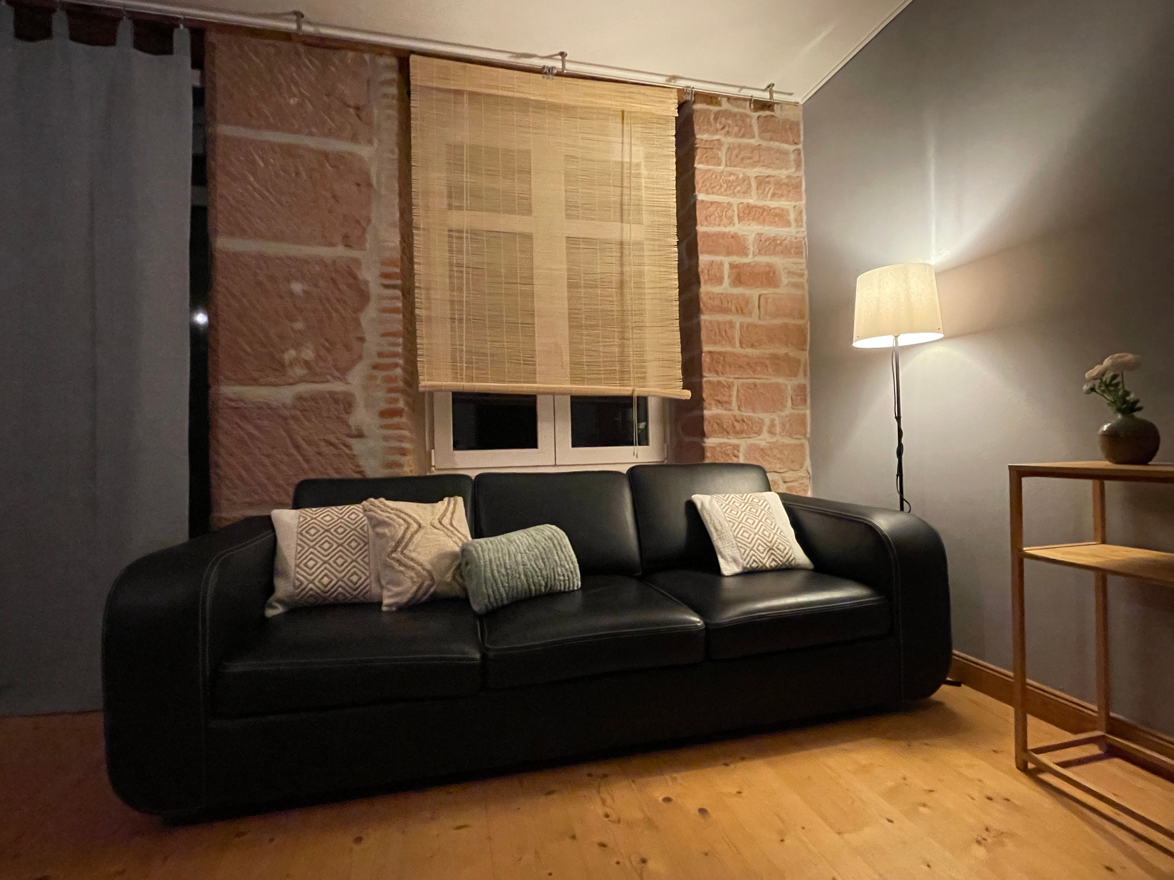  A Lovely Studio Apartment In K-Town  -  A lovely Studio Apartment in K-Town  - Gallery -  11