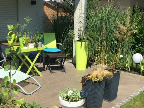 Junior Suite with terrace/garden, near station incl. Wifi, washing mach., terrace