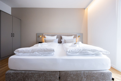 189624755920250914022455PM