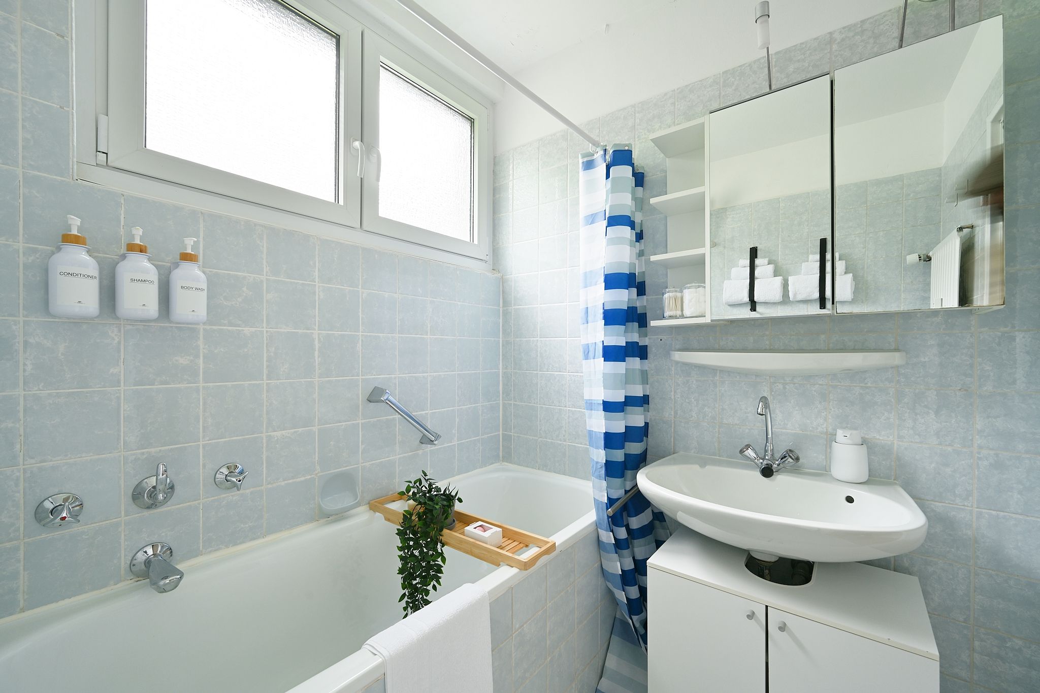  Quiet & New Flat - Great View!  -  Quiet & new flat - great view!  - Gallery -  4