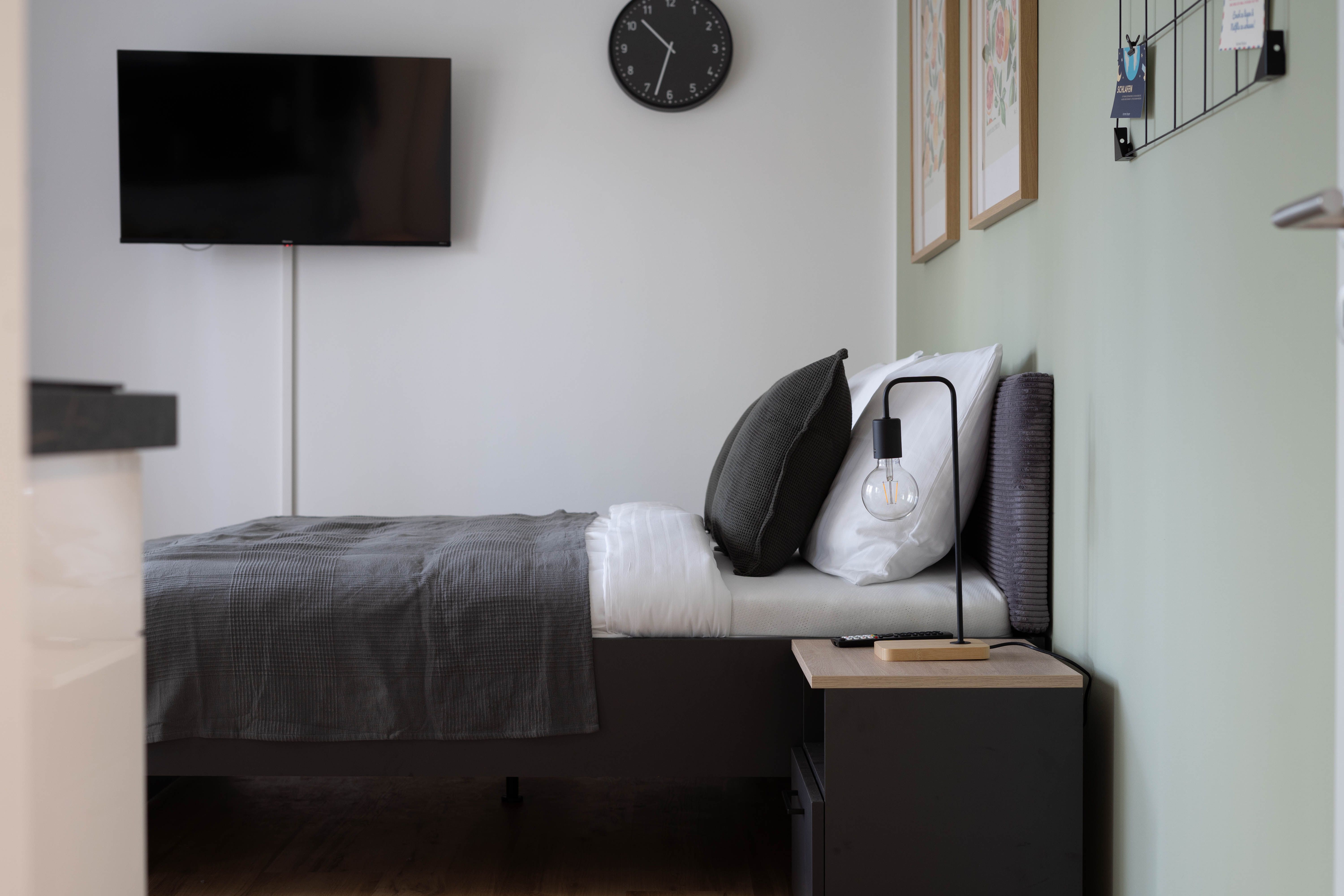 Awesome Double Bed Studio - 23