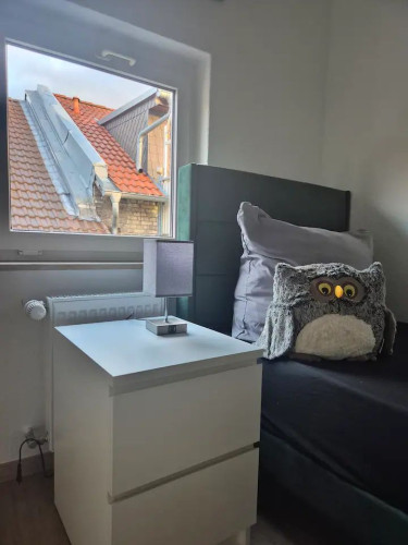 Top-Floor Apartment - New & Quiet / 2 Rooms