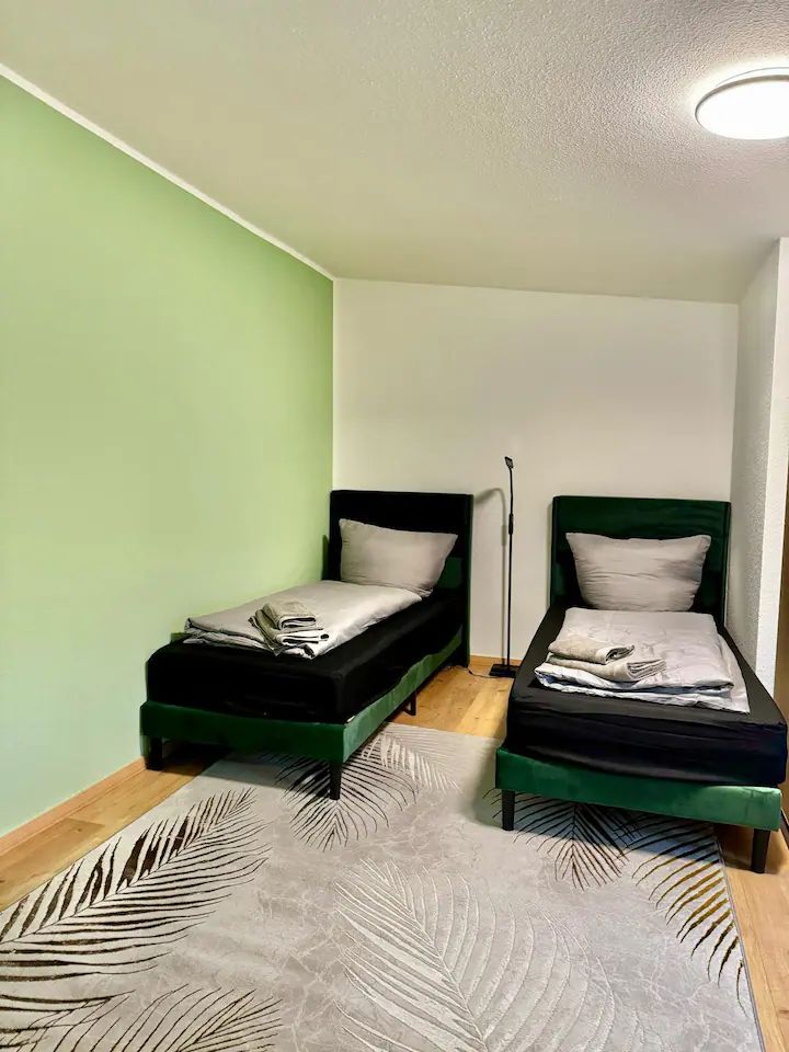  Top-Floor Apartment - New & Quiet / 2 Rooms  -  Top-Floor Apartment - New & Quiet / 2 Rooms  - Gallery -  8
