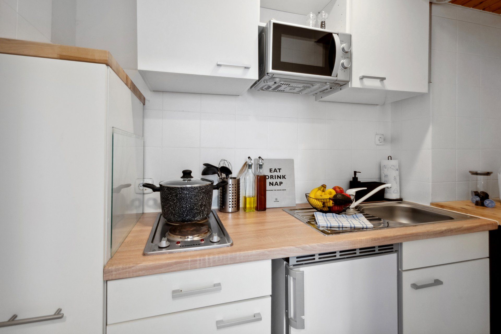  Studio Apt | Ground Floor |Koblenz-Güls – ZachaStay  -  Studio Apt | Ground Floor |Koblenz-Güls – ZachaStay  - Gallery -  7