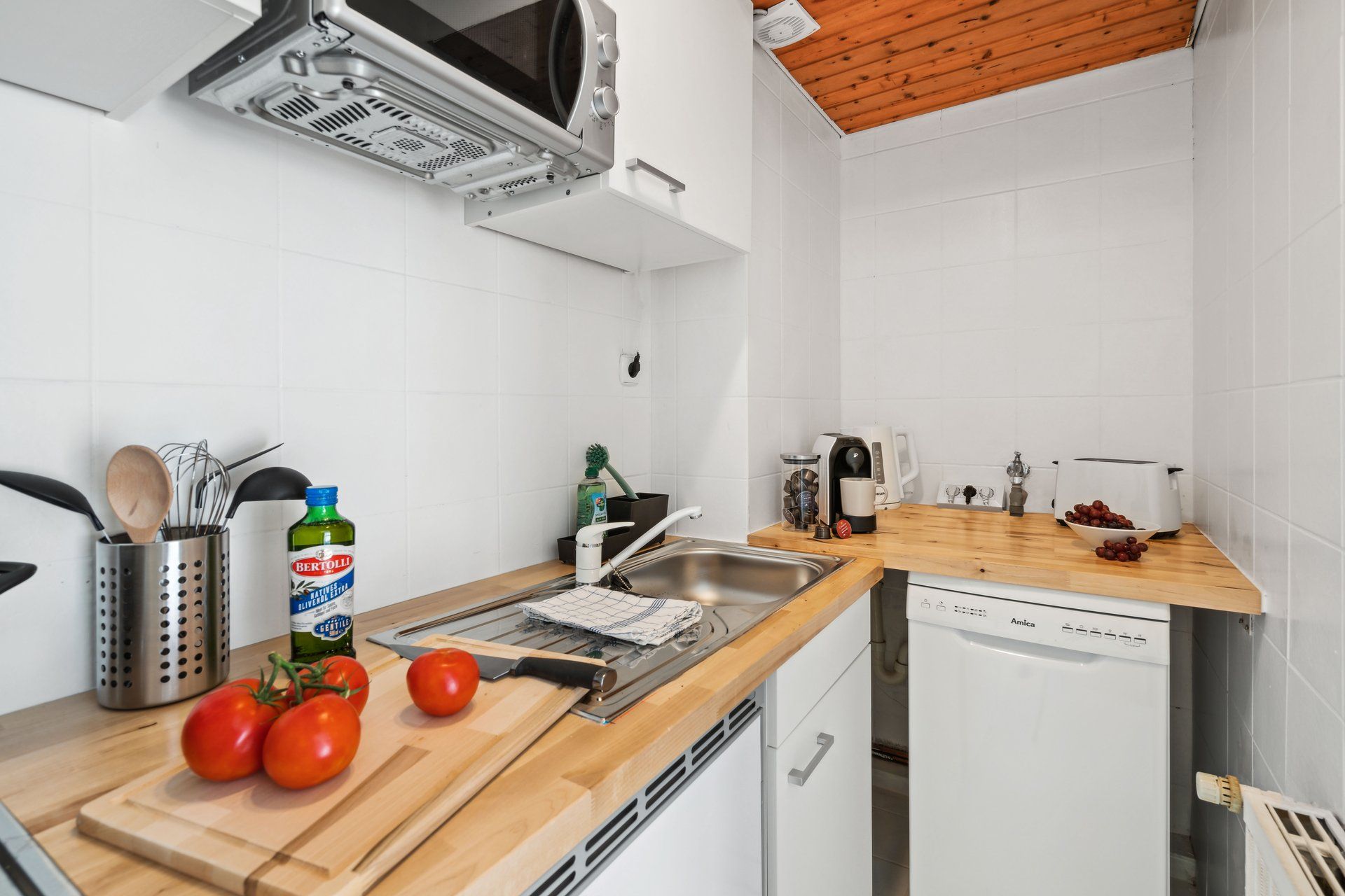  Studio Apt | Ground Floor |Koblenz-Güls – ZachaStay  -  Studio Apt | Ground Floor |Koblenz-Güls – ZachaStay  - Gallery -  9