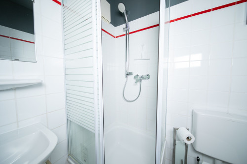 Studio Apartment | Zentral | Balkon | Messe | Küche | HBF in 7 Min