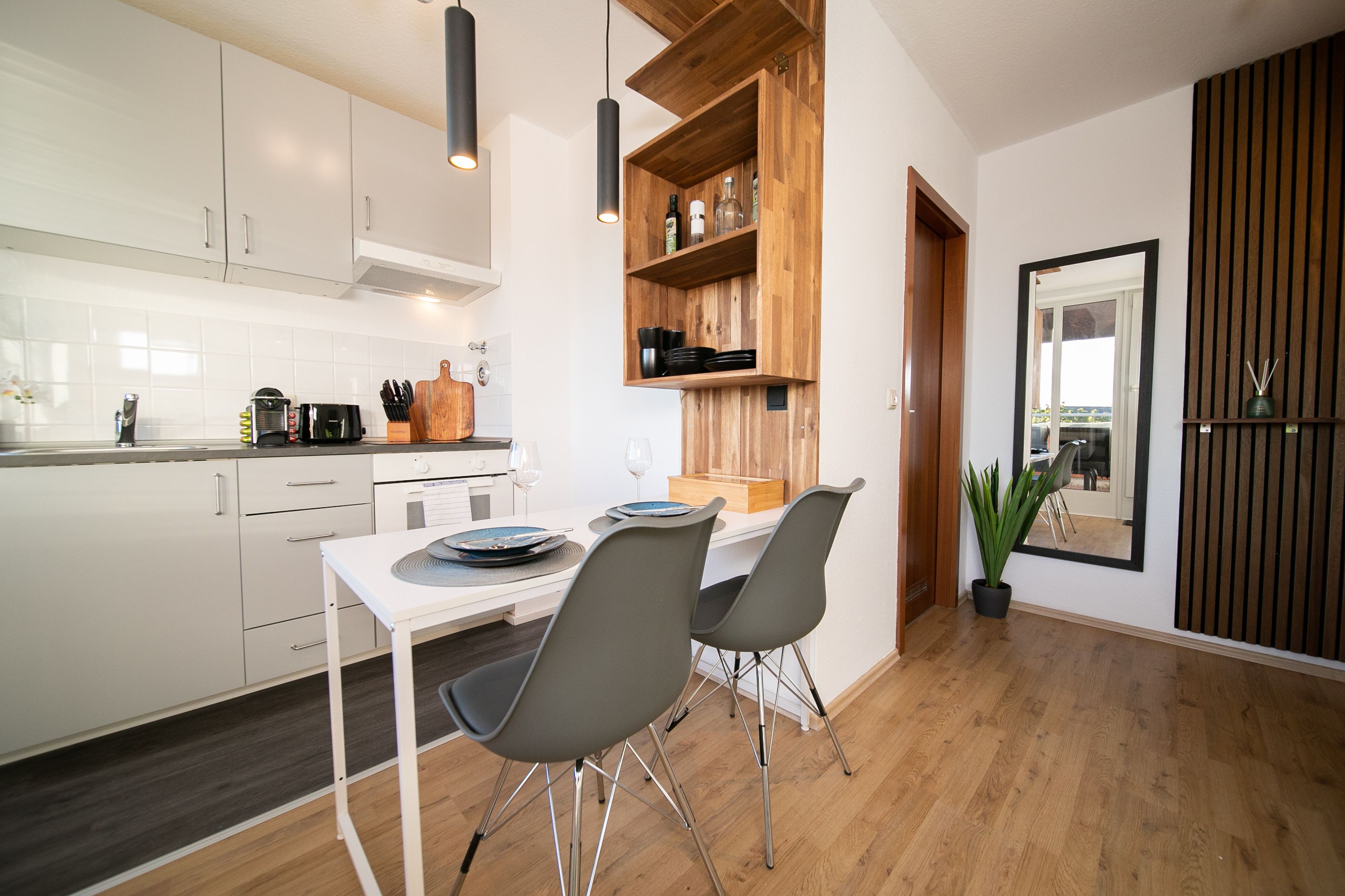  Studio Apartment | Zentral | Balkon | Messe | Küche | HBF In 7 Min  -  Studio Apartment | Zentral | Balkon | Messe | Küche | HBF in 7 Min  - Gallery -  14