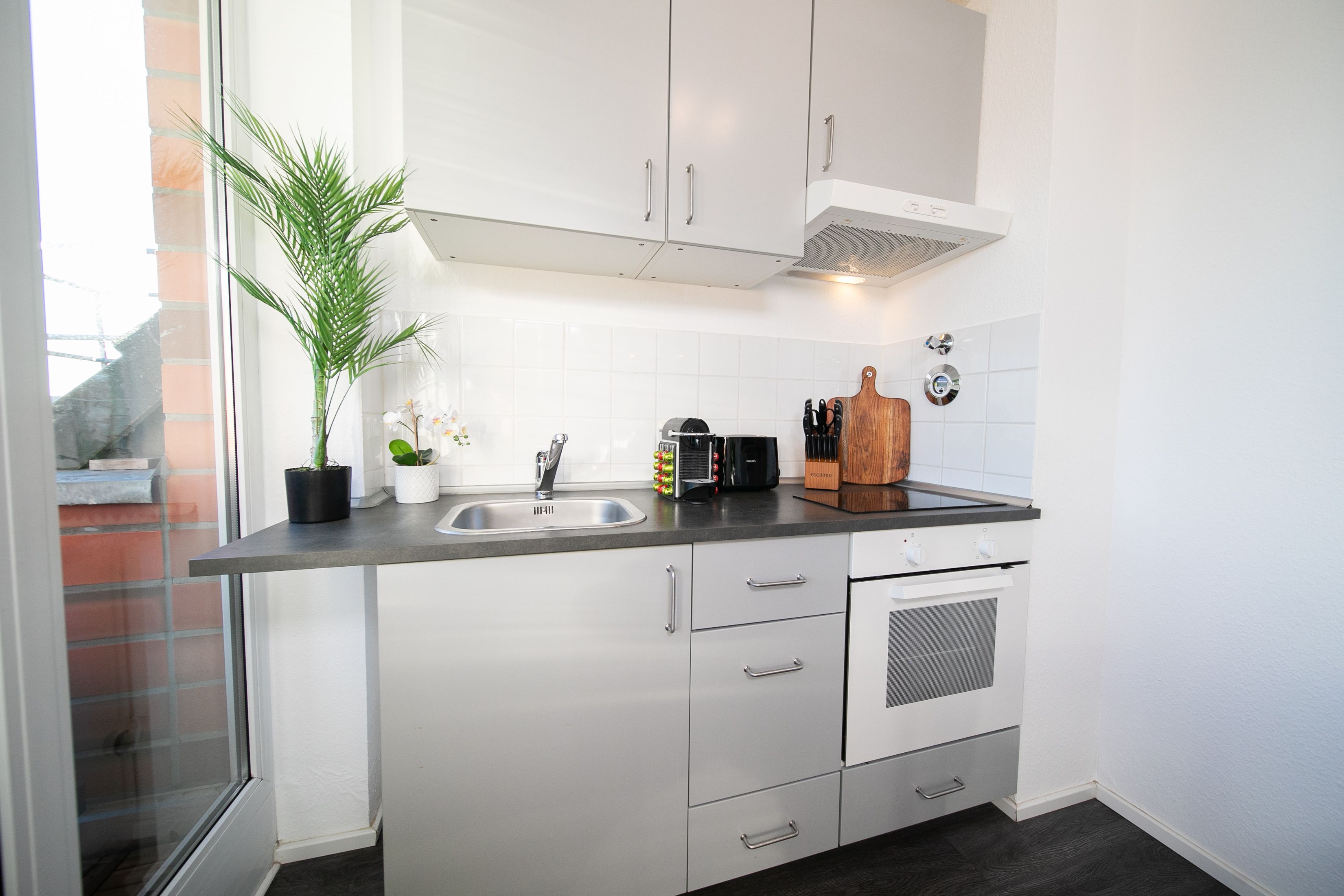  Studio Apartment | Zentral | Balkon | Messe | Küche | HBF In 7 Min  -  Studio Apartment | Zentral | Balkon | Messe | Küche | HBF in 7 Min  - Gallery -  12