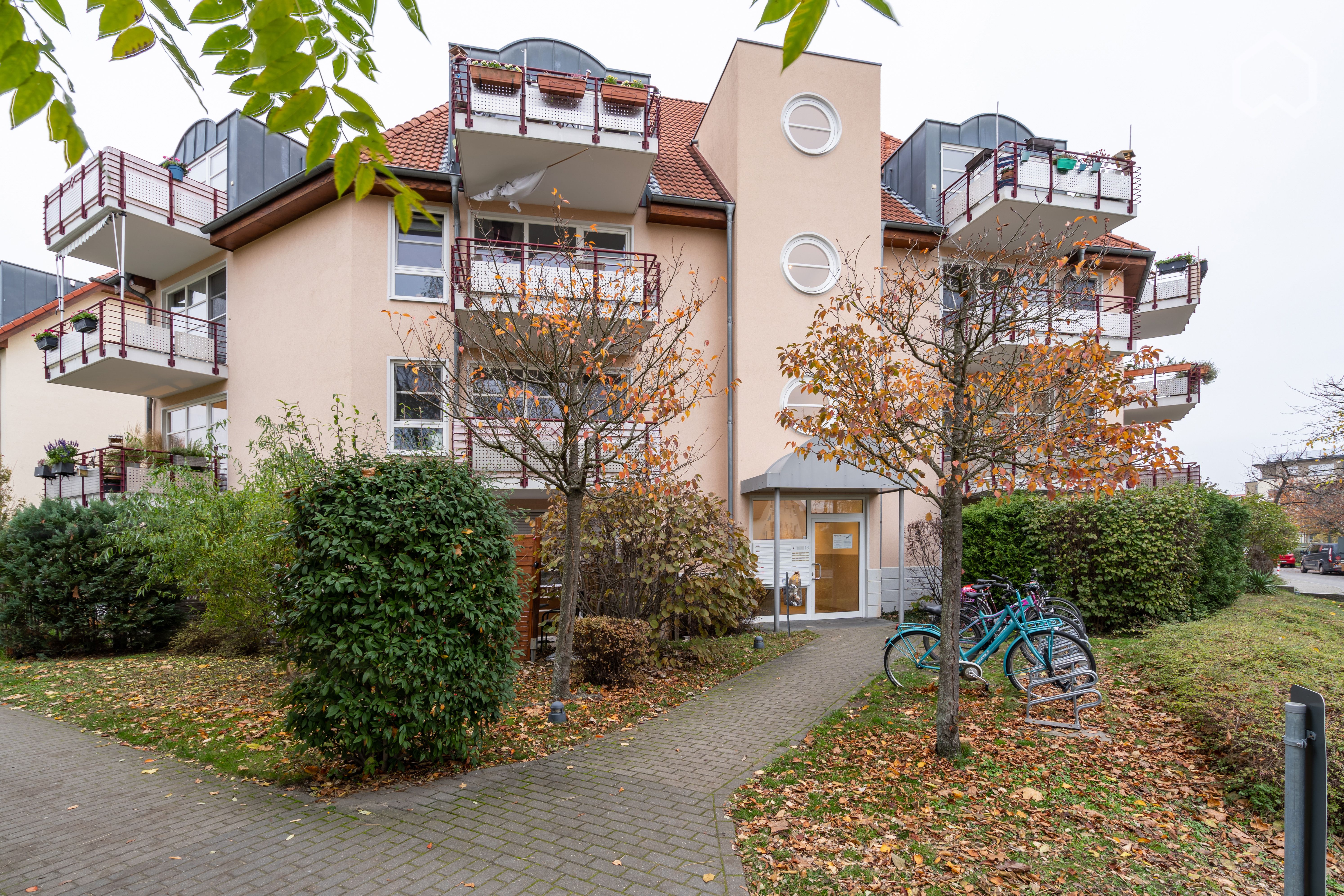  New, Quiet Apartment In Excellent Location  -  New, quiet apartment in excellent location  - Gallery -  17
