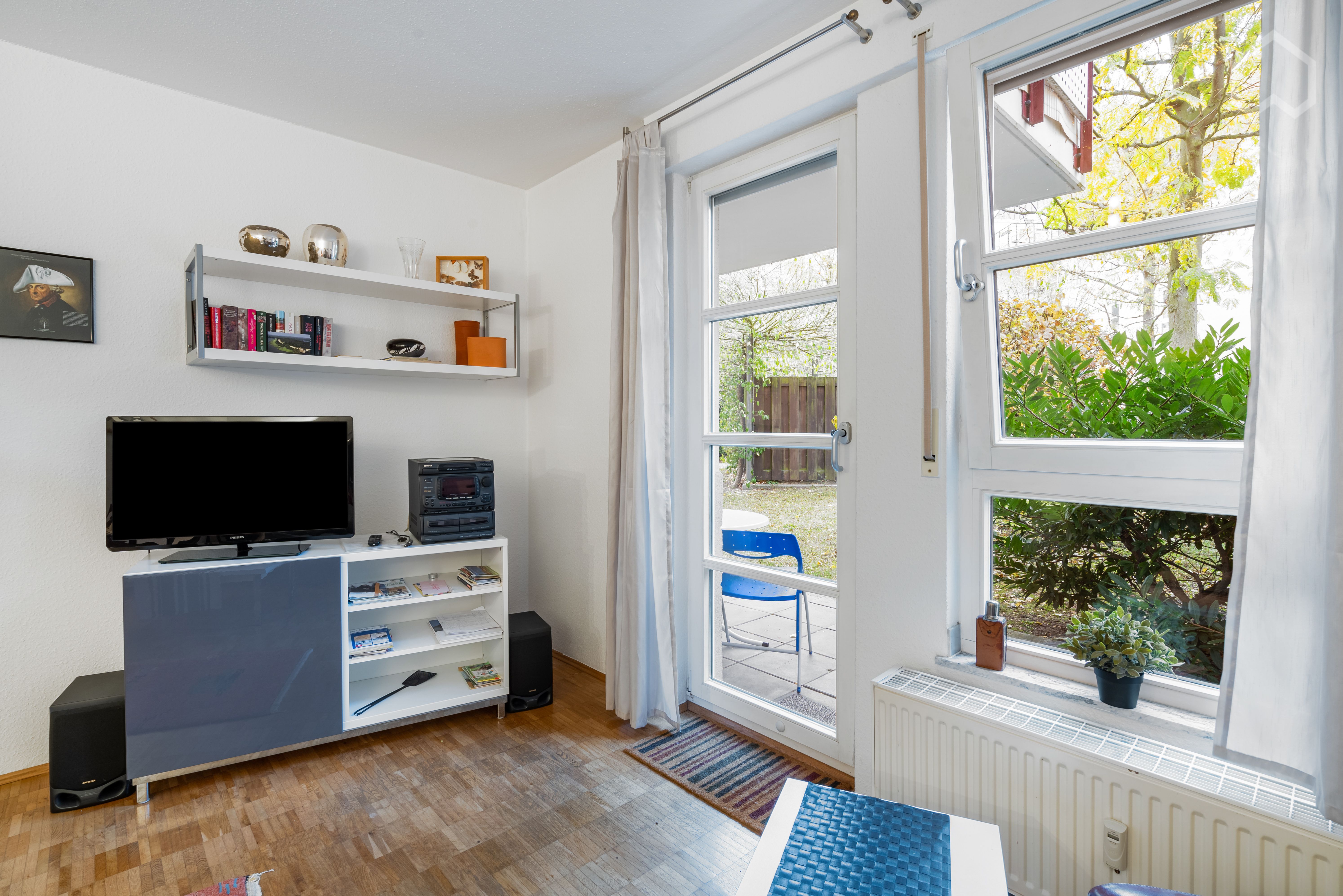  New, Quiet Apartment In Excellent Location  -  New, quiet apartment in excellent location  - Gallery -  9