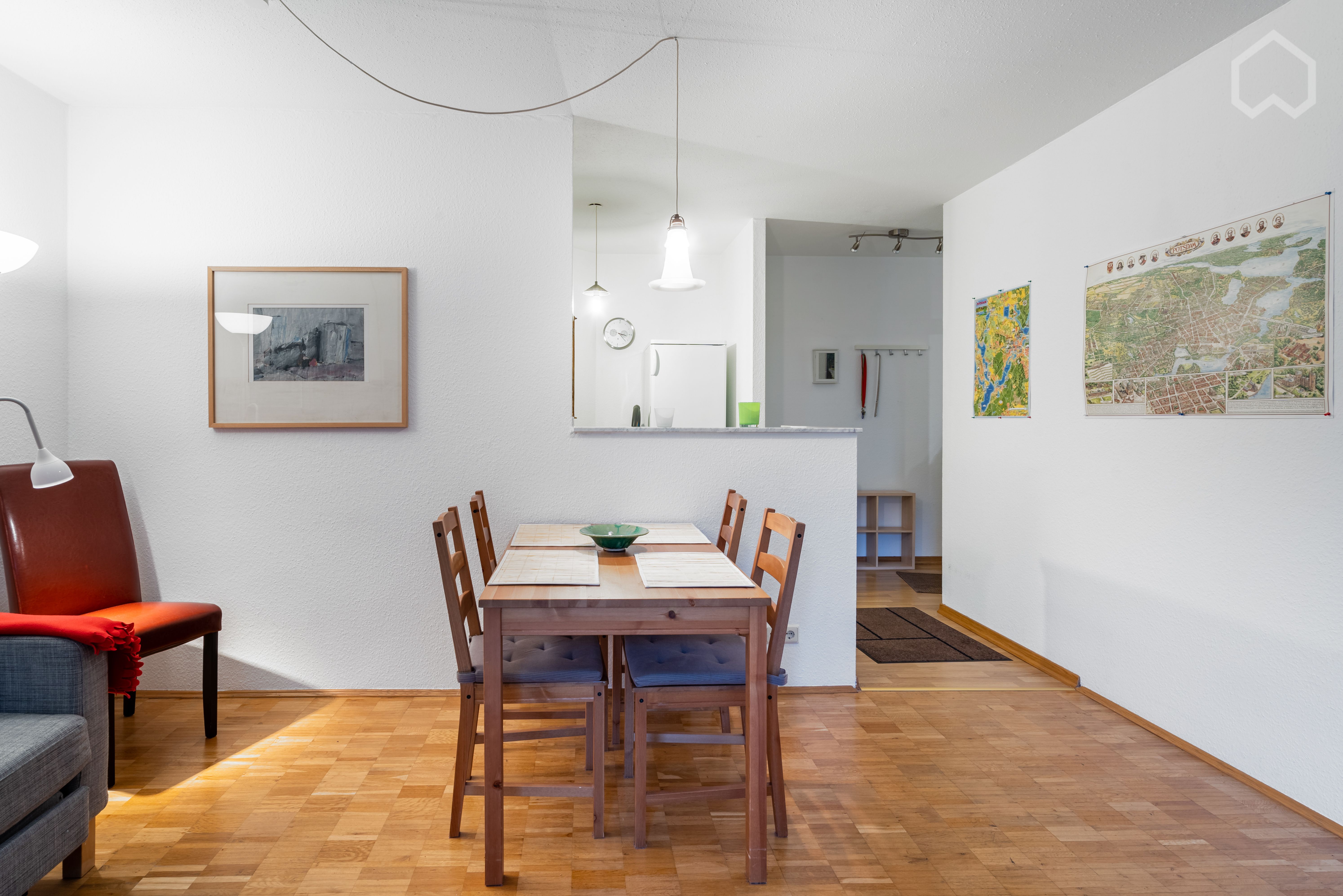  New, Quiet Apartment In Excellent Location  -  New, quiet apartment in excellent location  - Gallery -  8