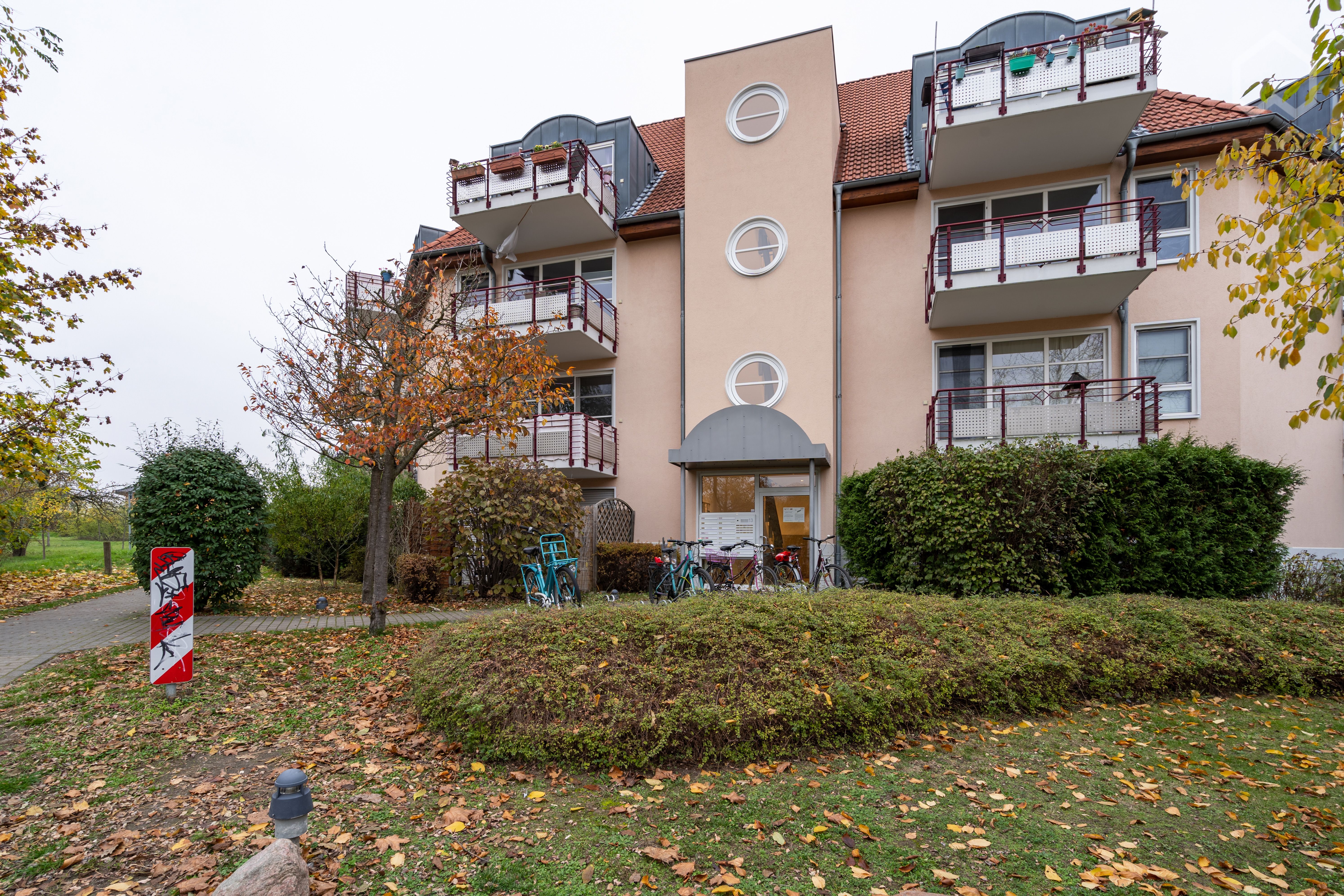  New, Quiet Apartment In Excellent Location  -  New, quiet apartment in excellent location  - Gallery -  20