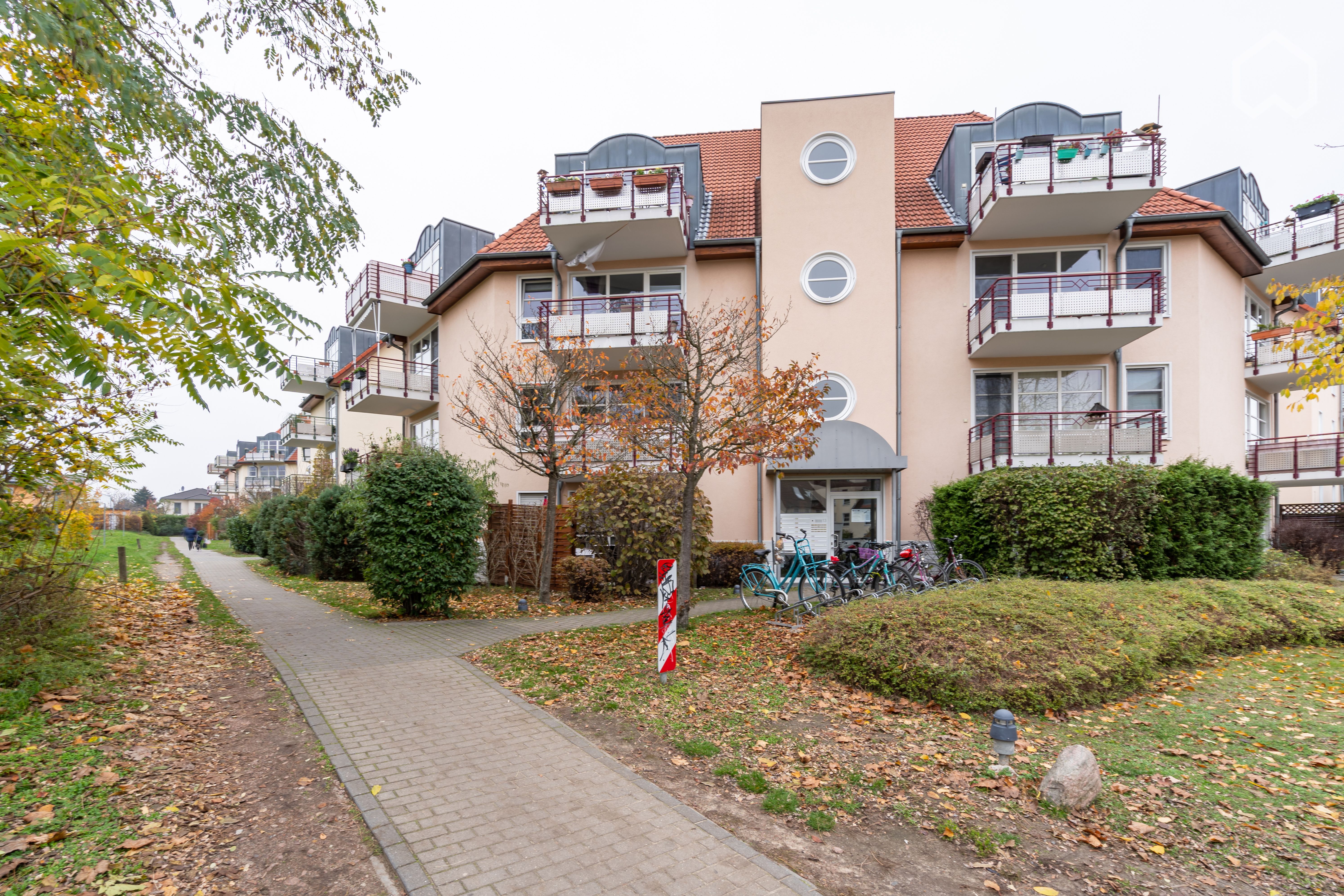  New, Quiet Apartment In Excellent Location  -  New, quiet apartment in excellent location  - Gallery -  19