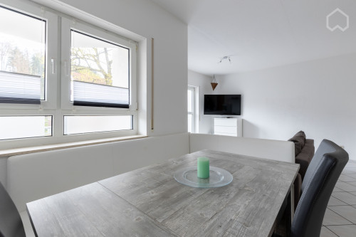 Modern, bright apartment with terrace and parking space quietly located in Kaiserslautern  - Gallery -  5