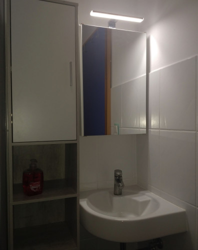 Stylish 2 ZKB appartement in Wiesbaden-Dotzheim Home Office - Gallery - 10