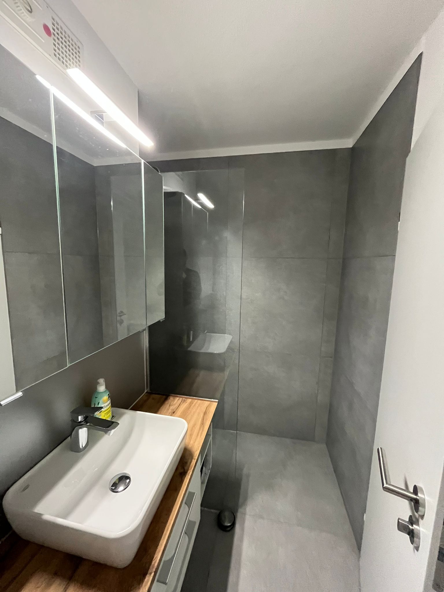  Modern Appartement With Balkony In The Heart Of Heilbronn  -  Modern appartement with balkony in the heart of Heilbronn  - Gallery -  10