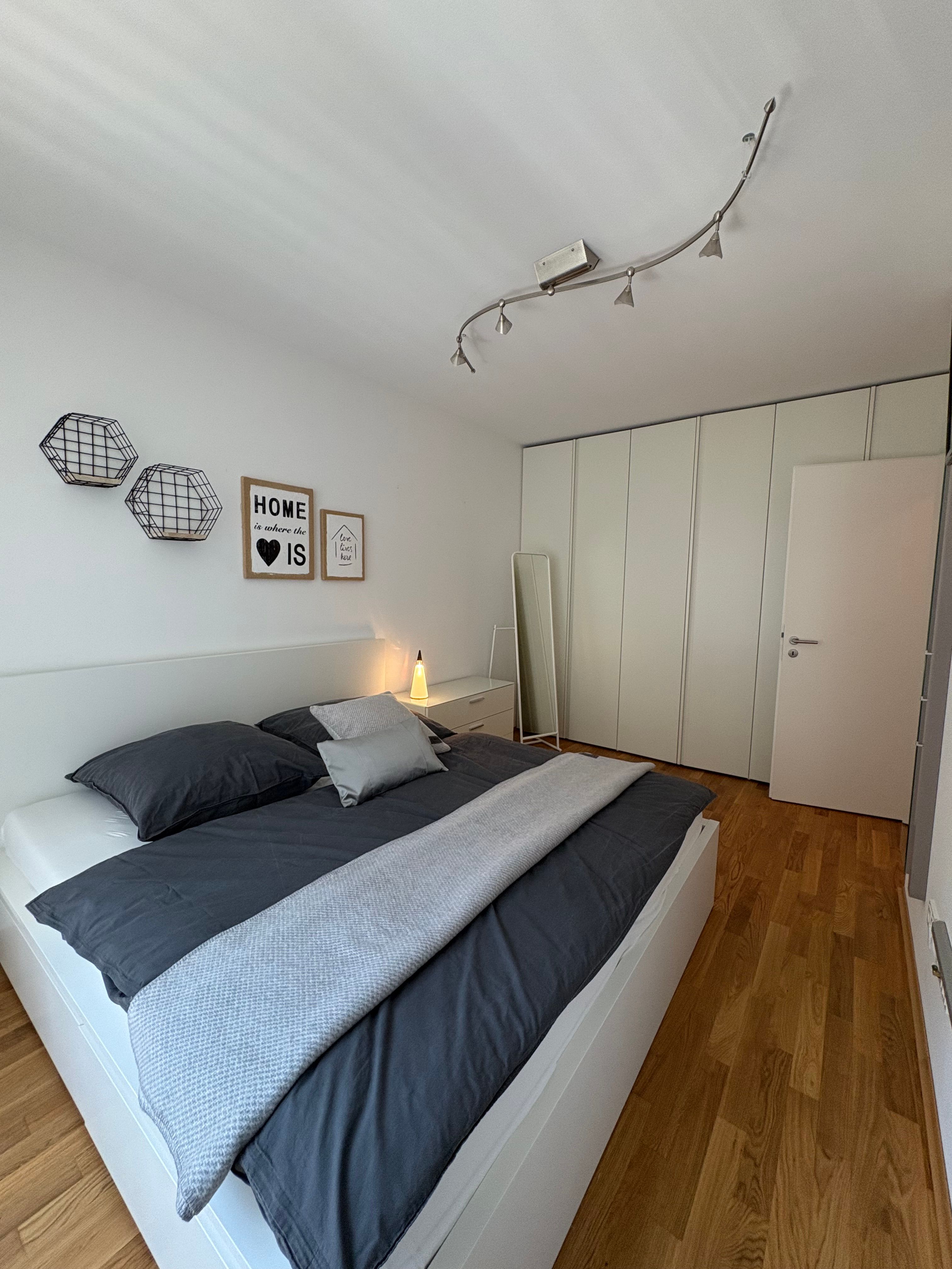  Spacious And Perfect Loft  -  Spacious and perfect loft  - Gallery -  9