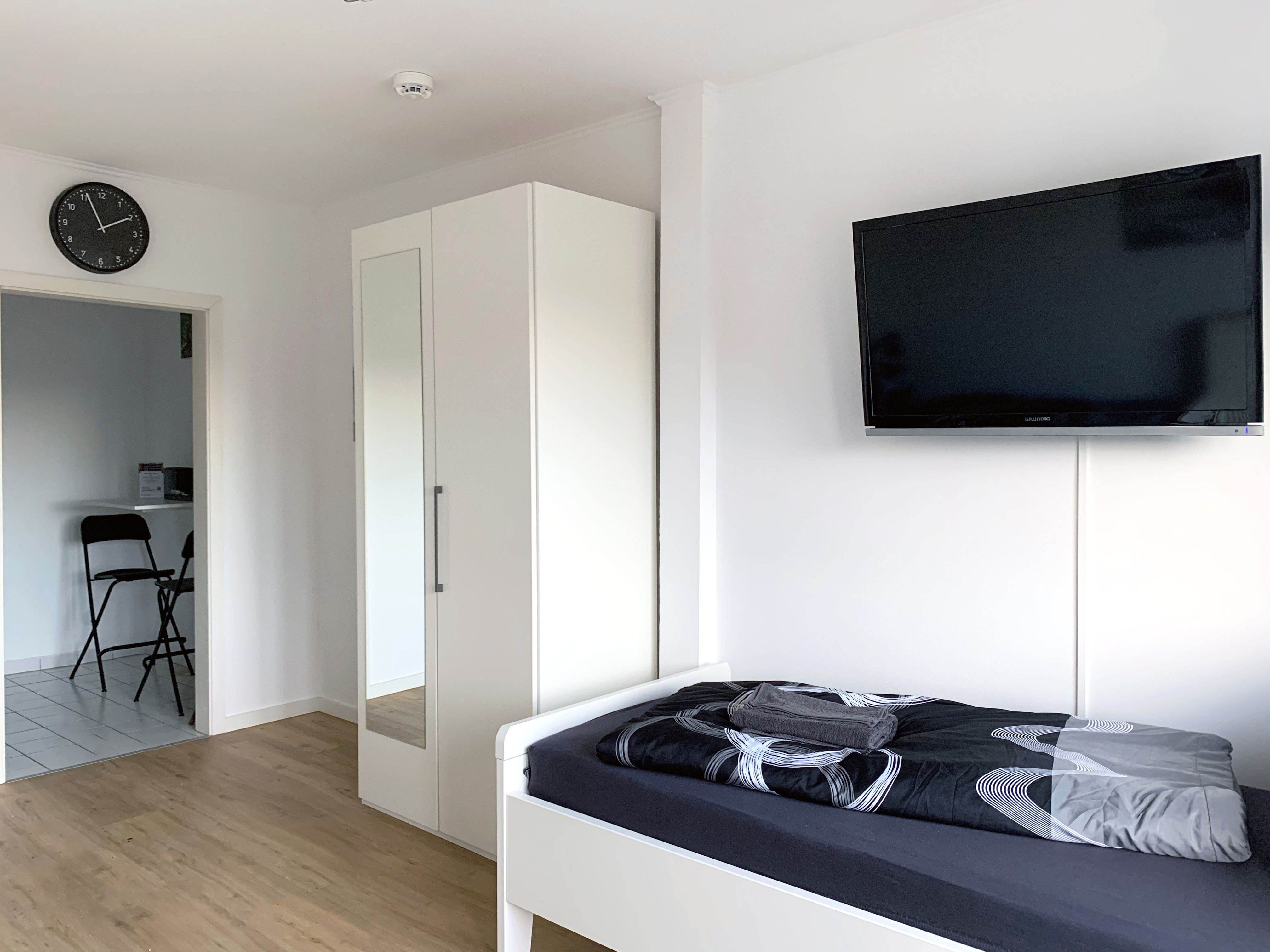  Modern Two-Bed Apartment In Osnabrück  -  Modern Two-bed apartment in Osnabrück  - Gallery -  15