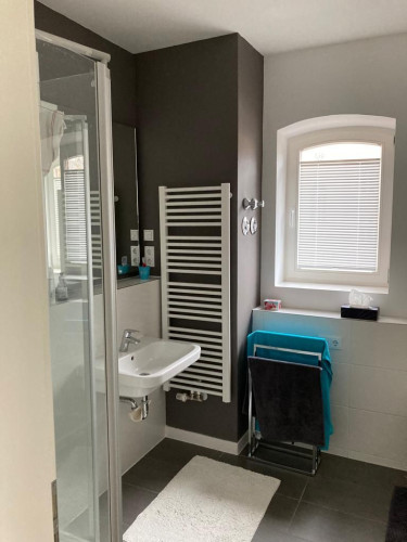 Modern, bright and quiet apartment with balcony in PotsModern, bright and quiet apartment with balcony adjacent to Sans Souci in the desirable Jägervorstadt - Gallery - 11