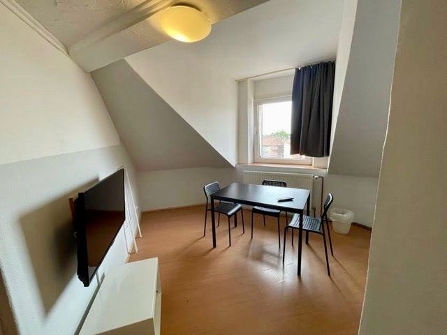 Affordable 4-Room Worker’s Apartment – Ideal For Large Groups (100 Sqm, Kitchen, Bathroom) - Affordable 4-Room Worker’s Apartment – Ideal for Large Groups (100 sqm, Kitchen, Bathroom) - Gallery - 14