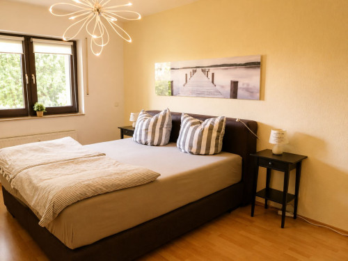 Gorgeous & neat flat located in Troisdorf Rotter See