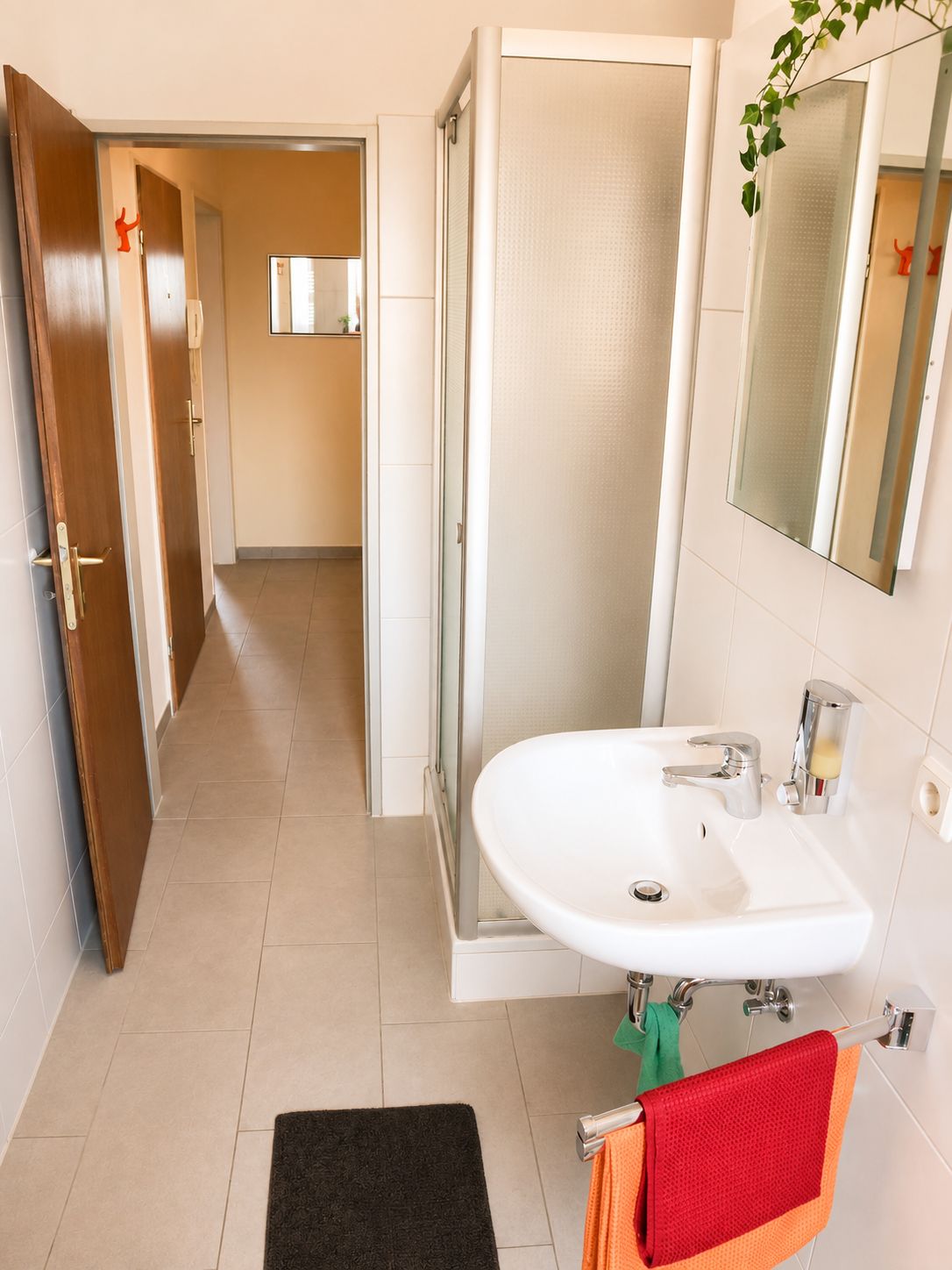 Gorgeous & Neat Flat Located In Troisdorf Rotter See - 7