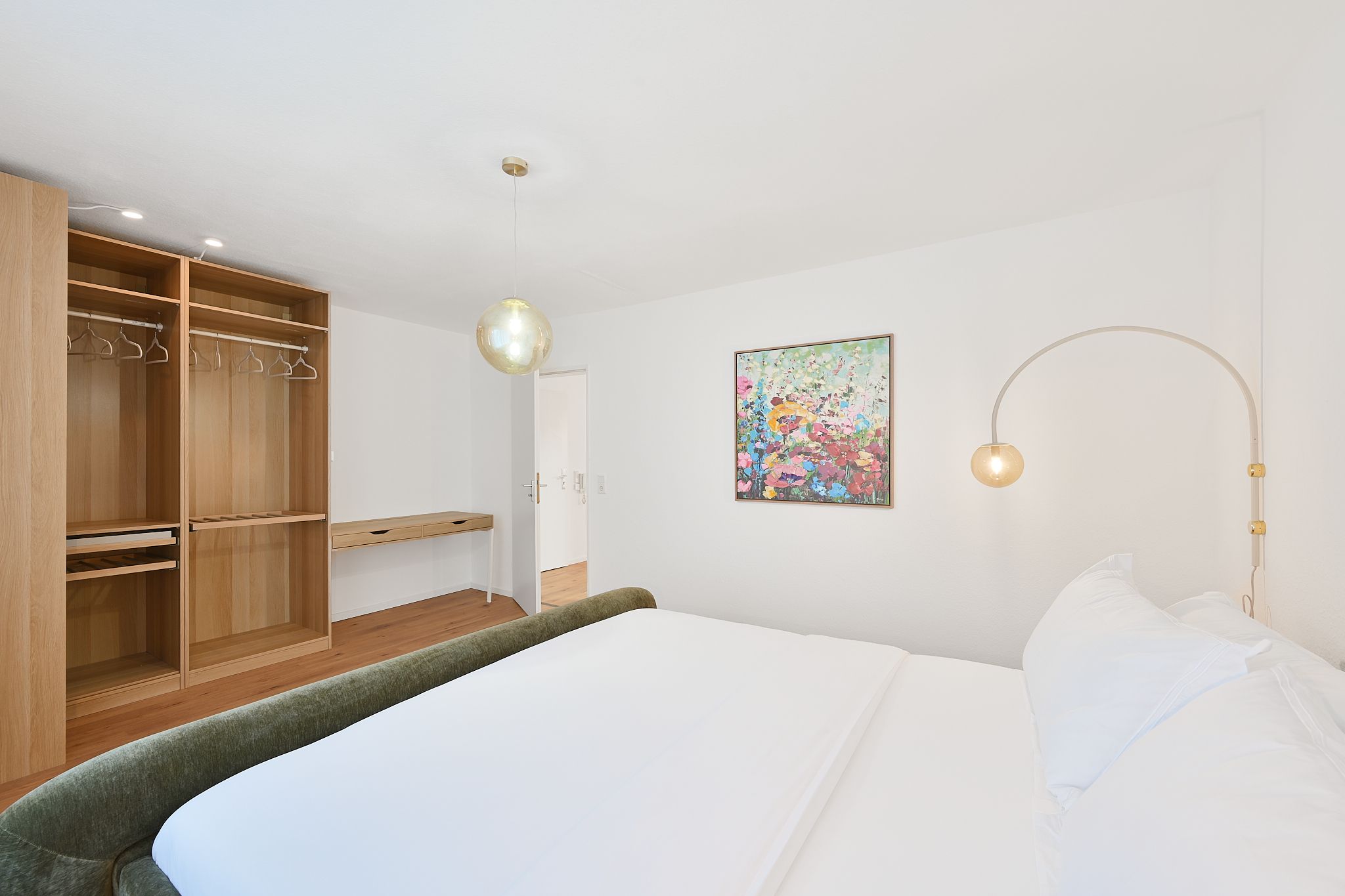  Chic And Spacious 2-Room Apt In Wuppertal Center  -  Chic and Spacious 2-Room Apt in Wuppertal Center  - Gallery -  17