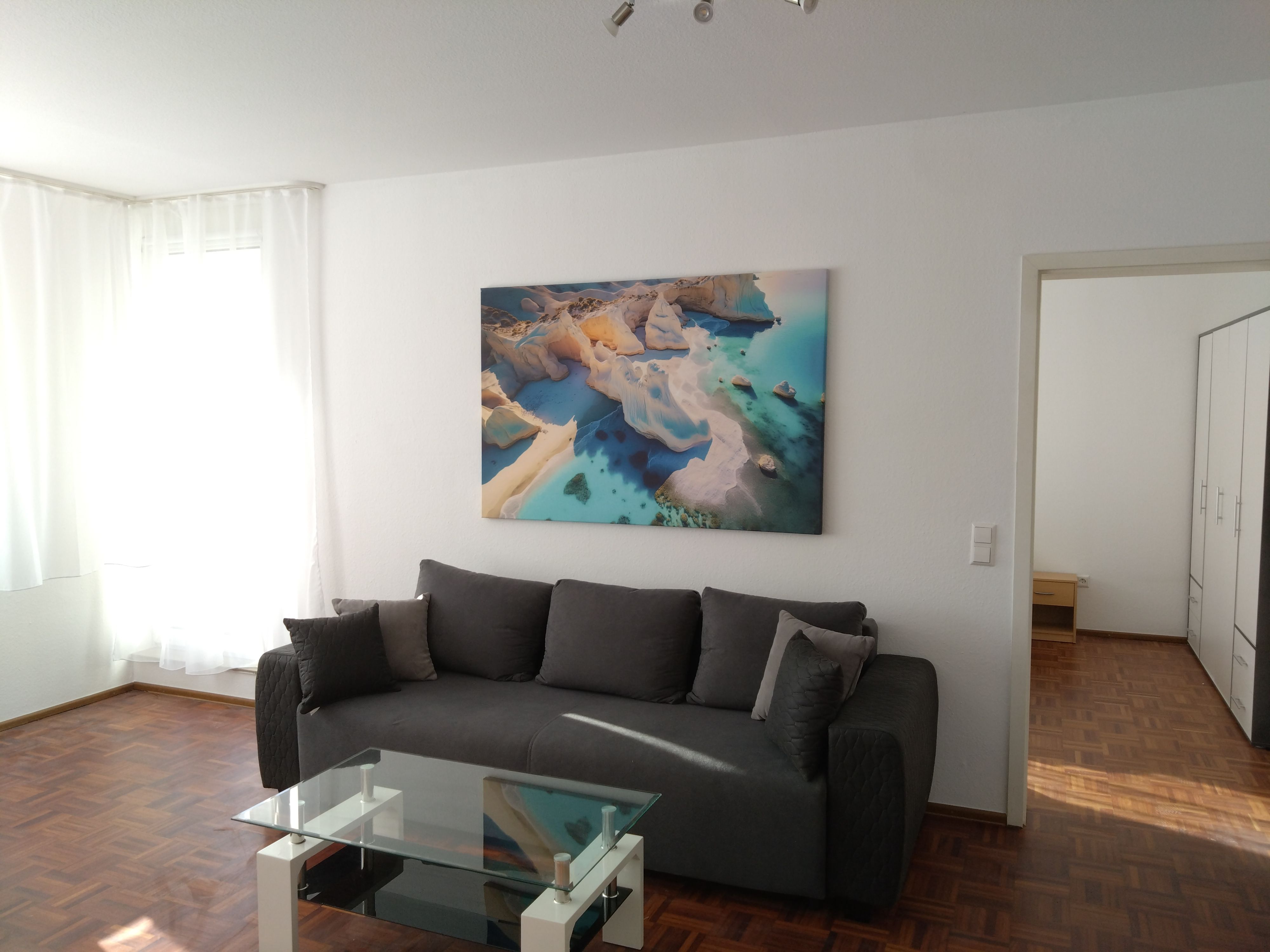 Fully Stocked 2 Room Apartment With Balcony - Fully stocked 2 room apartment with balcony - Gallery - 12