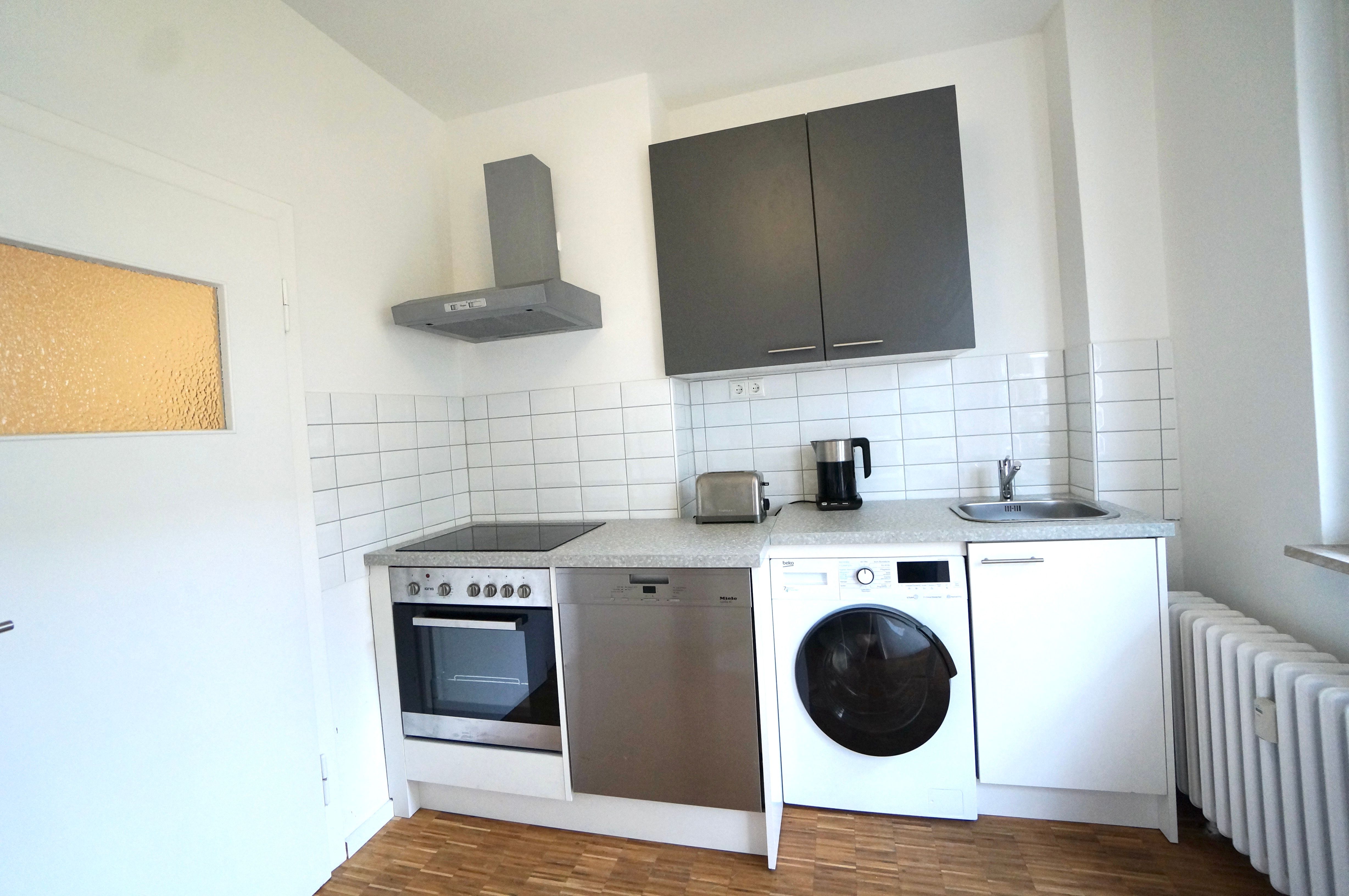 Bright And Fashionable Studio Located In Duisburg - 10
