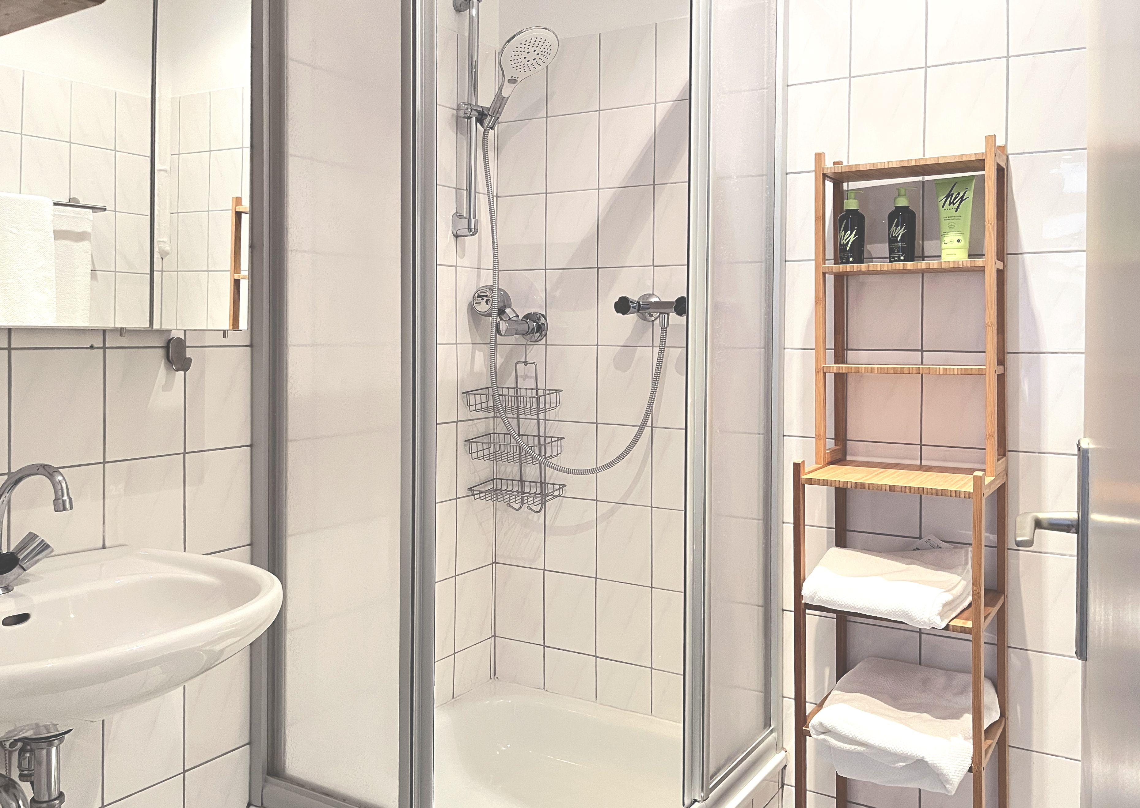 Nice, Bright Suite Located In Dortmund Kreuzviertel, Westfalenhalle - 6