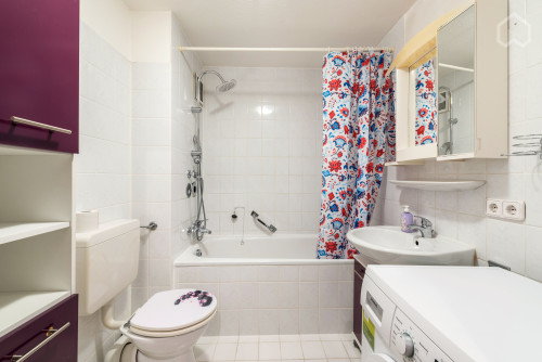 Bright 1-room apartment with balcony in Stuttgart Hedelfingen
