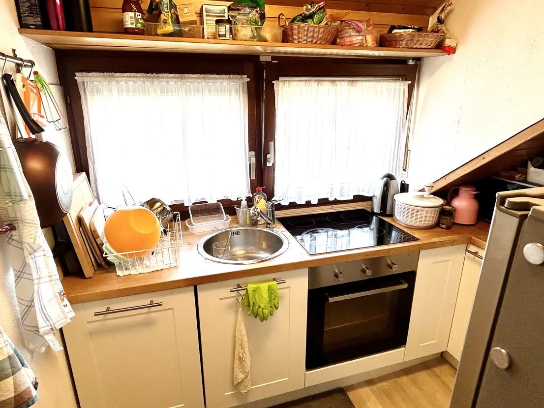 Spacious And Fully Furnished 2.5-Room Flat With Roof Terrace & Fitted Kitchen In Stuttgart-Plieninge  -  Spacious and fully furnished 2.5-room flat with roof terrace & fitted kitchen in Stuttgart-Plieningen  - Gallery -  5