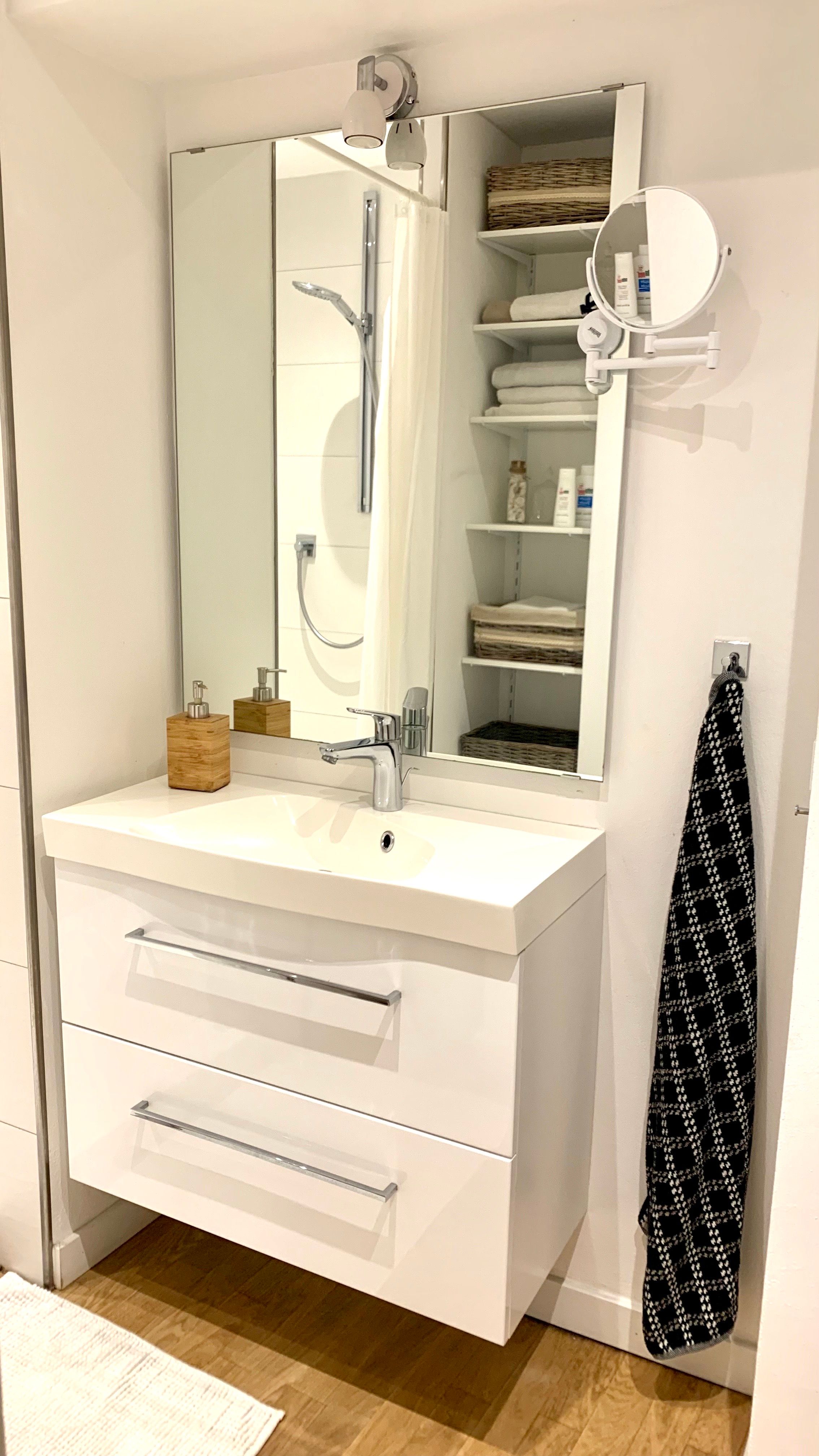  Modern Apartment (Krefeld)  -  Modern apartment (Krefeld)  - Gallery -  9