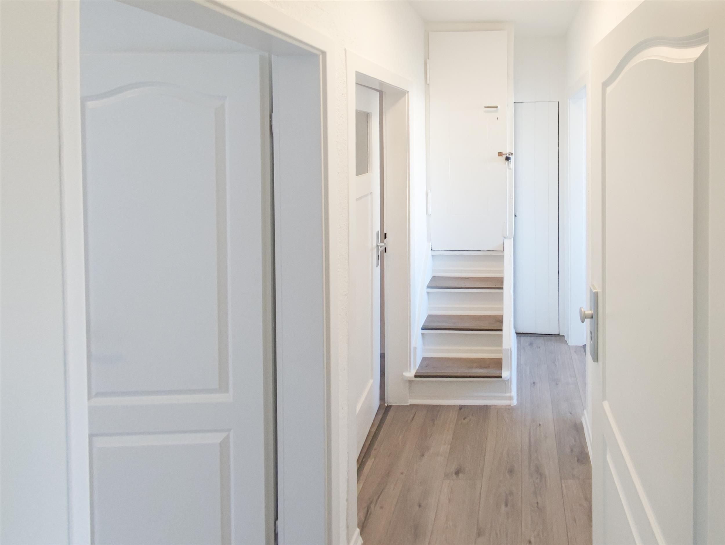 ALFA 2 Rooms Apartment Near Daimler Wasen Netflix - 2
