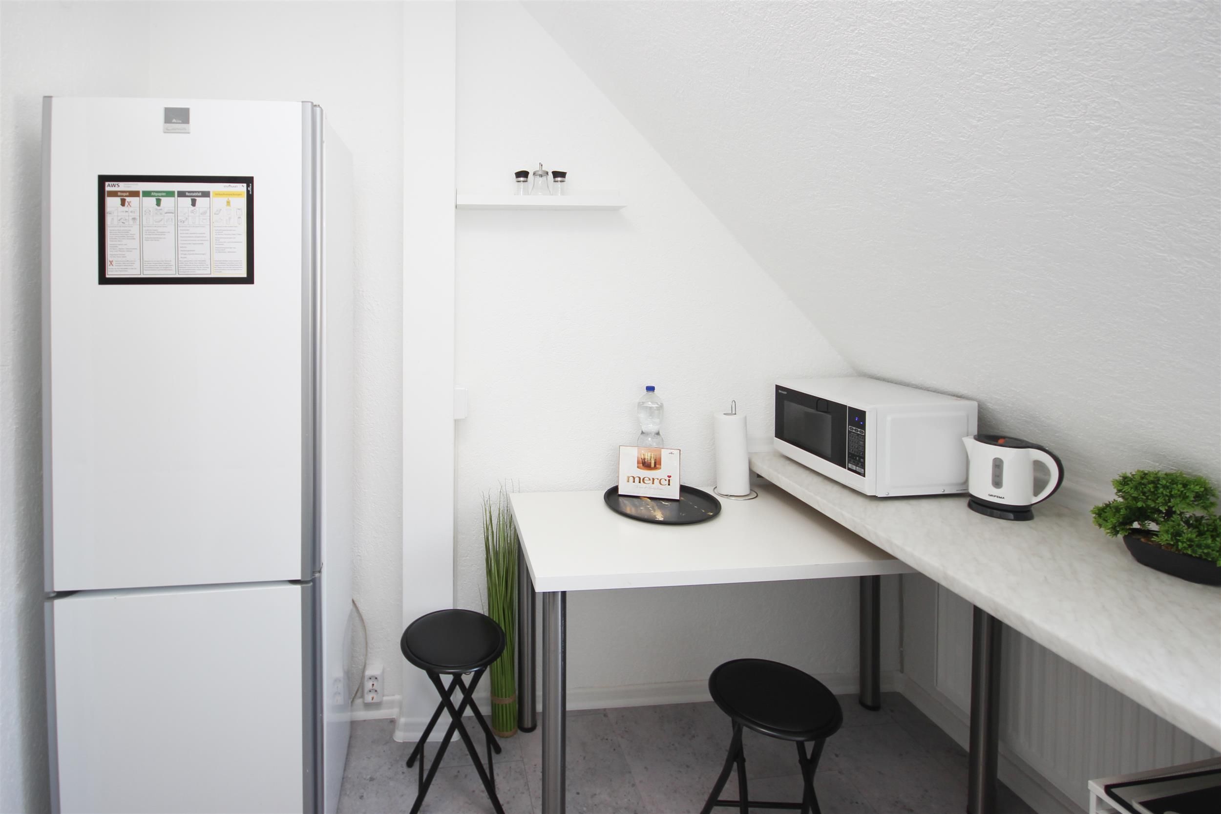 ALFA 2 Rooms Apartment Near Daimler Wasen Netflix - 5