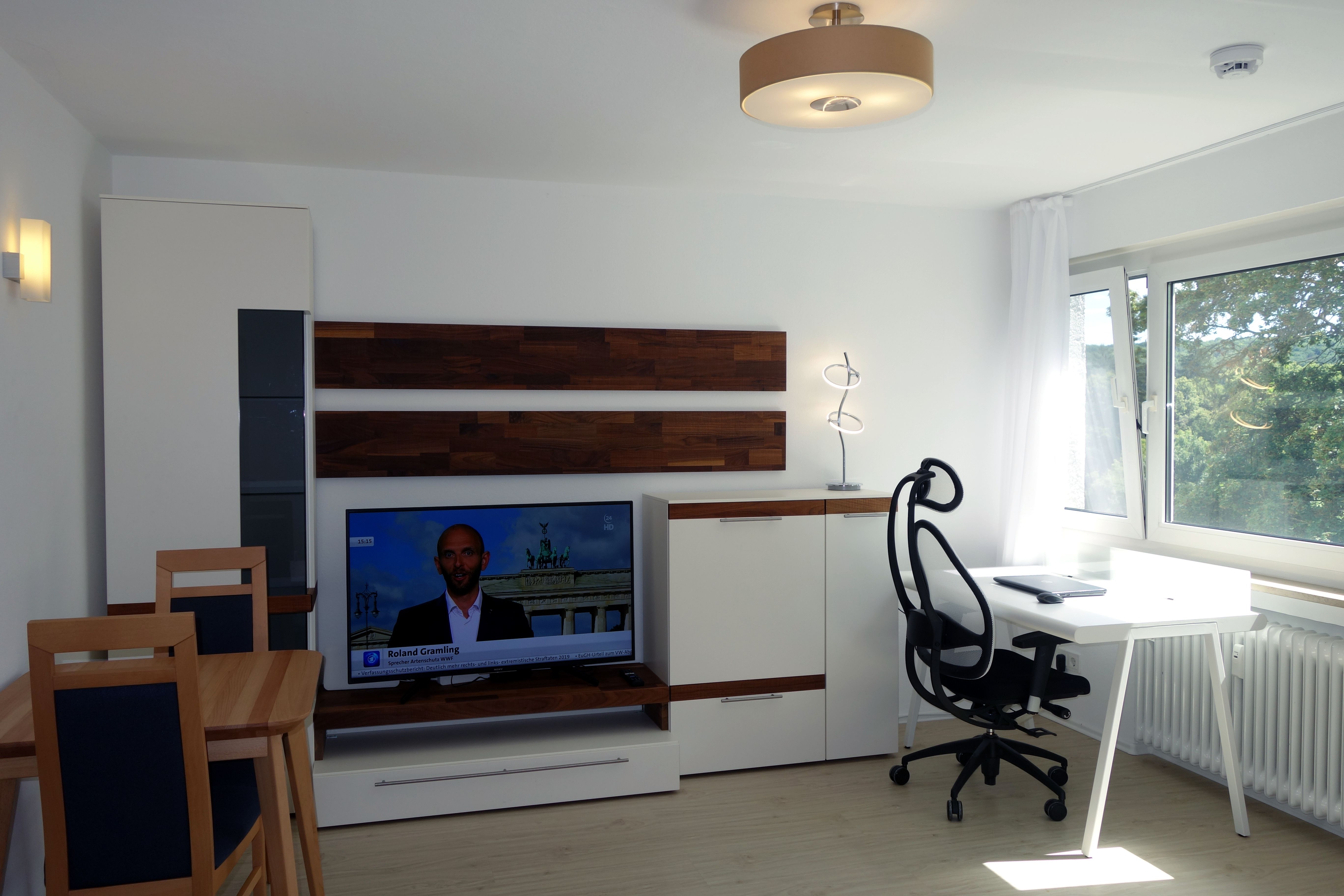 1.5 Rooms, Quiet Location In Stuttgart - Feuerbach - 9