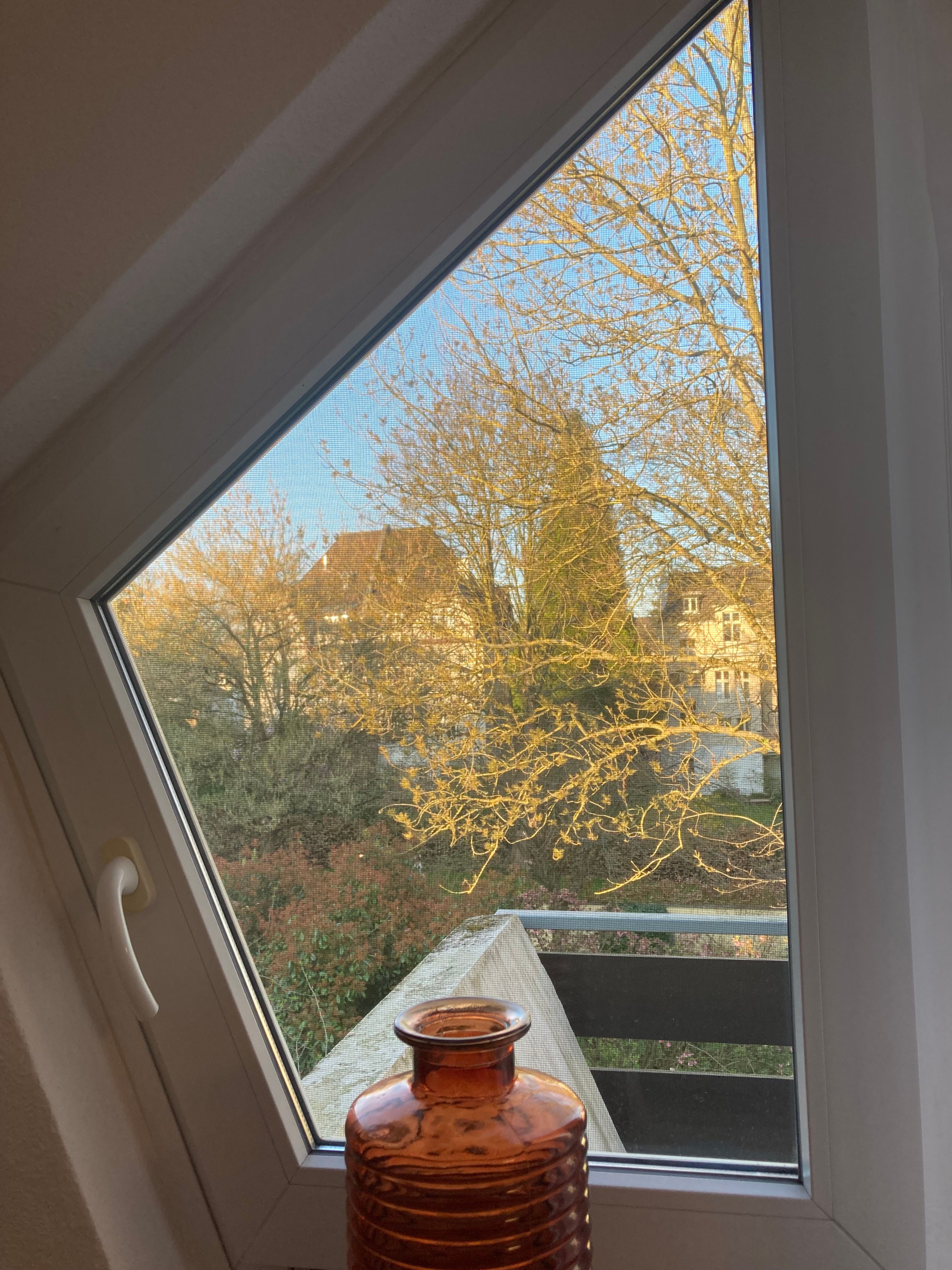  Elegant Loft High Above The Gardens Of Bonn-Bad Godesberg's Rüngsdorf Quarter In  -  Elegant loft high above the gardens of Bonn-Bad Godesberg's Rüngsdorf quarter in  - Gallery -  2