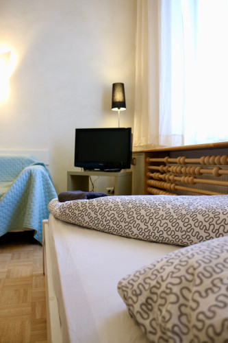 Modern 4-Room Apartment with Large Terrace – Fully Furnished, No Deposit, Cleaning Service Included! - Gallery - 9
