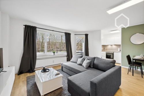 Tasteful temporary living with big balcony and proximity to Baldeneysee