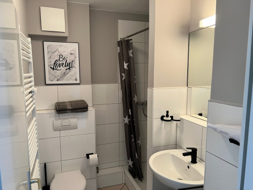Nice & wonderful suite close to park