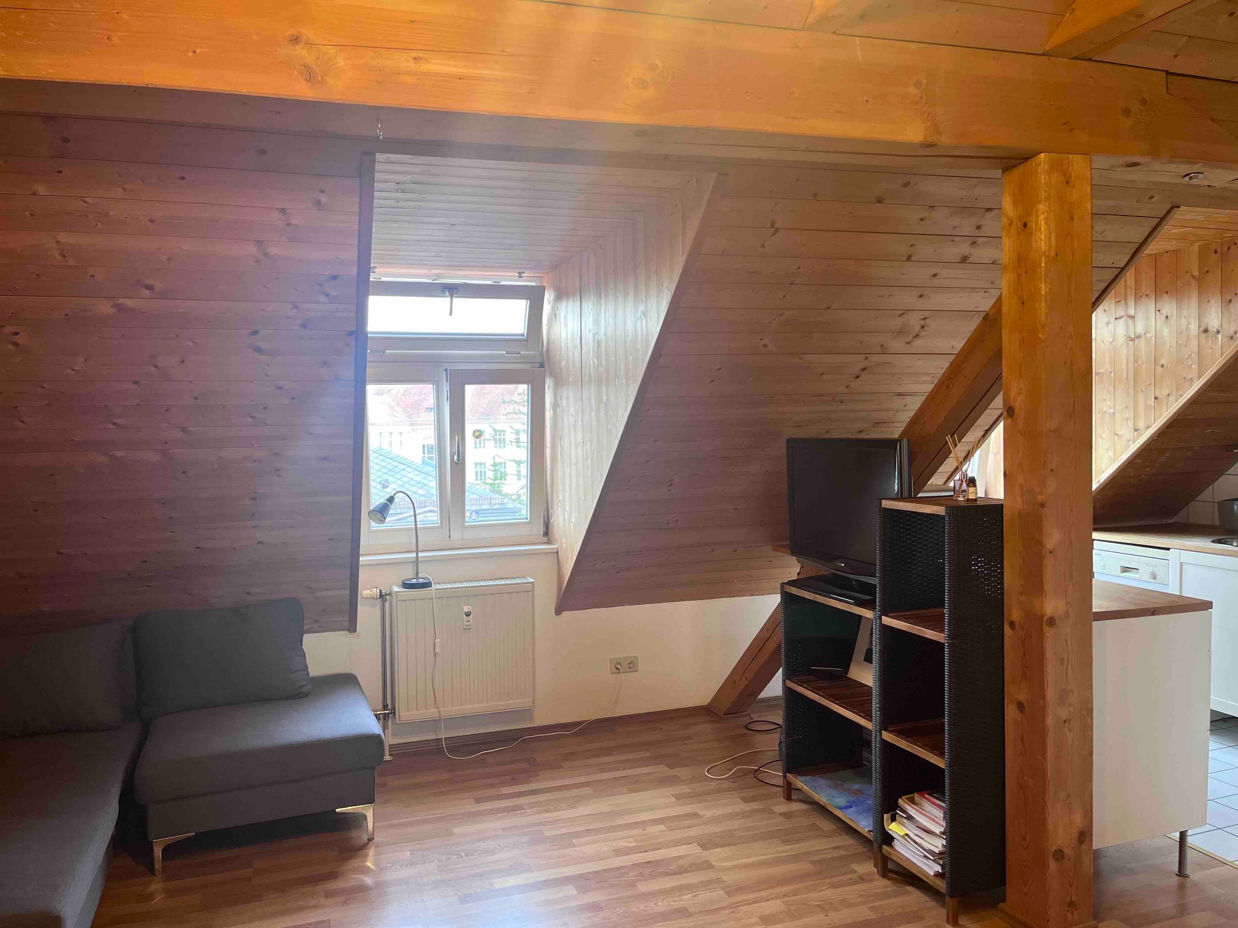 Central Rooftop Apartment (Erlangen)  -  Central Rooftop Apartment (Erlangen)  - Gallery -  11