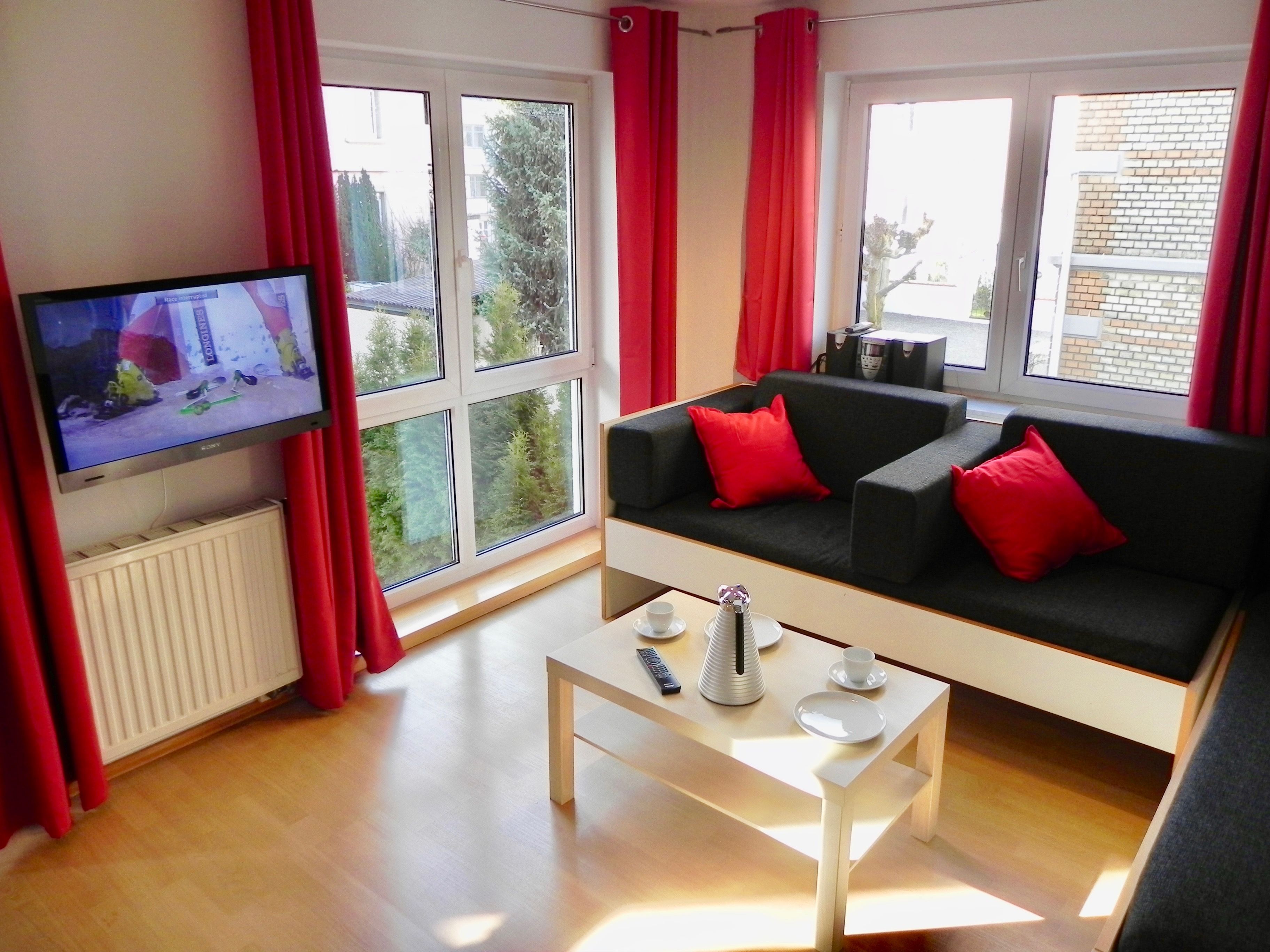  Top Location! Furnished 2-Room-Apartment With Balcony, Parking Is Optional  -  Top location! Furnished 2-room-apartment with balcony, parking is optional  - Gallery -  7