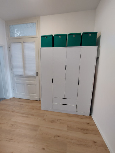 Cozy family apartment near the train station and parc Nordpark! - Gallery - 6