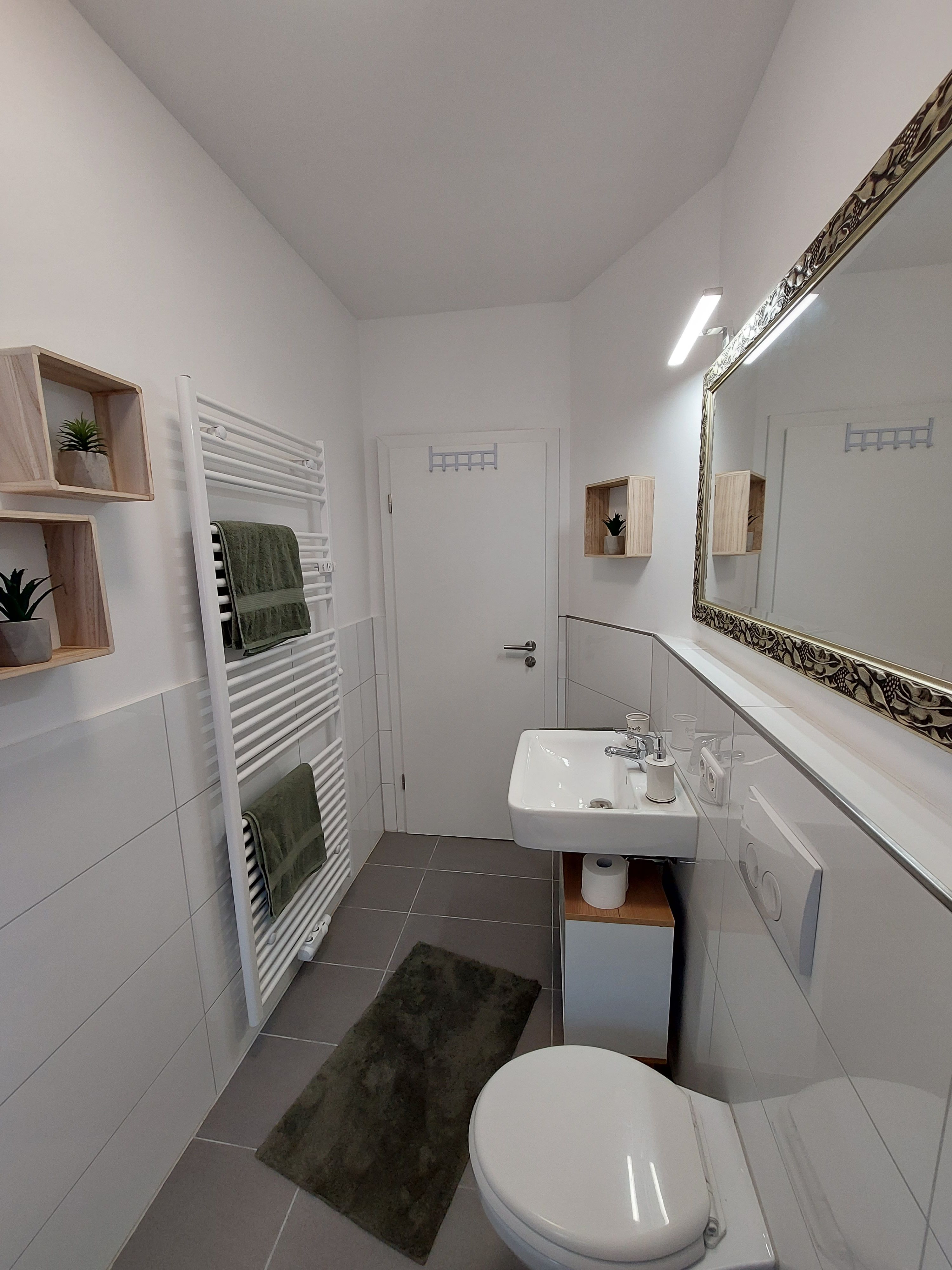 Cozy Family Apartment Near The Train Station And Parc Nordpark! - 16